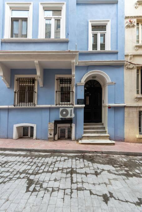 Maison Chic - Newly Renovated 3Br in City Center