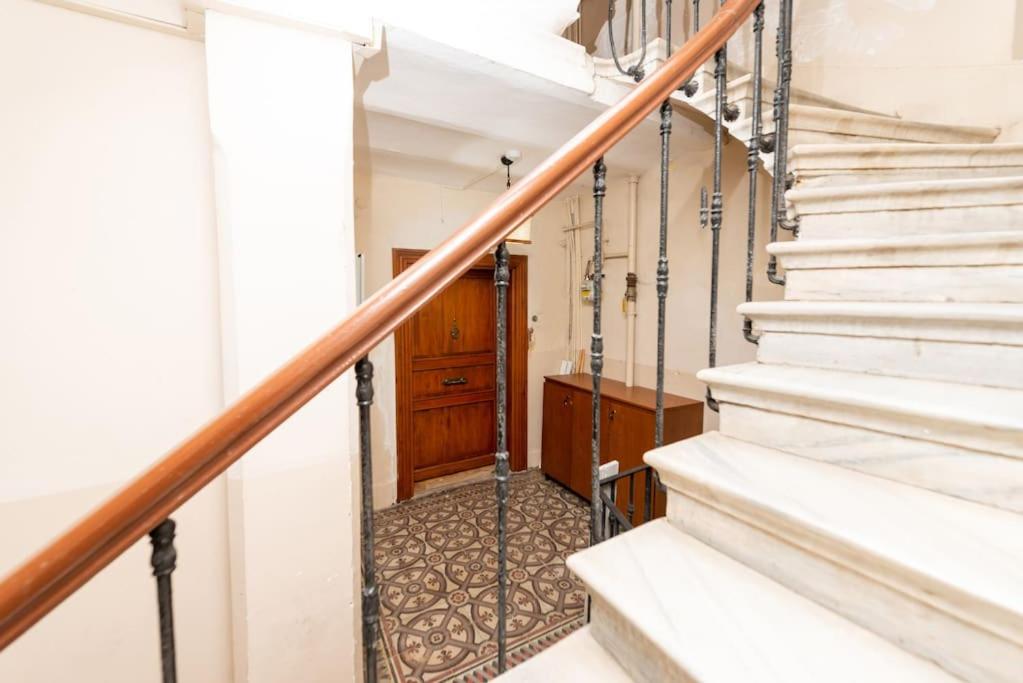 Maison Chic - Newly Renovated 3Br in City Center