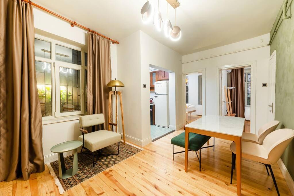 Maison Chic - Newly Renovated 3Br in City Center