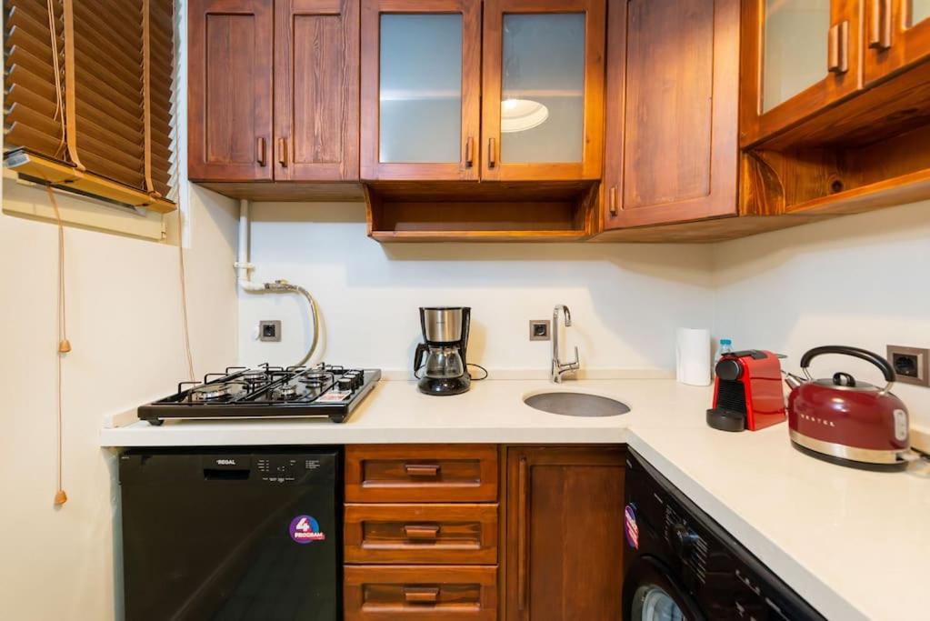 Maison Chic - Newly Renovated 3Br in City Center