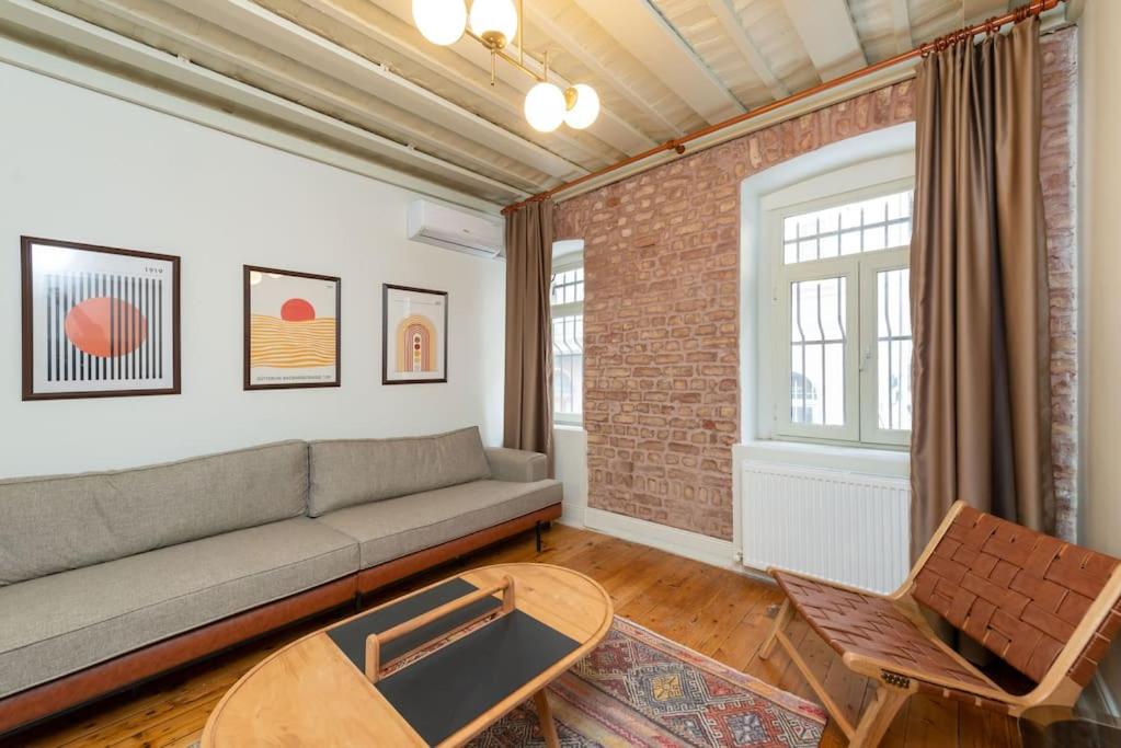 Maison Chic - Newly Renovated 3Br in City Center
