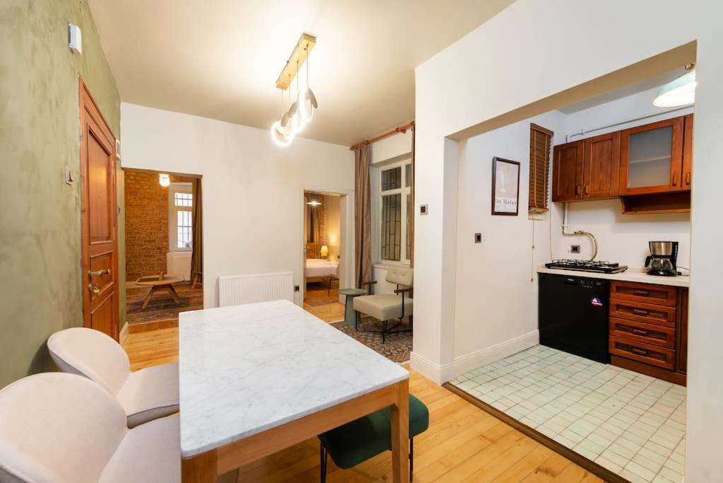 Maison Chic - Newly Renovated 3Br in City Center