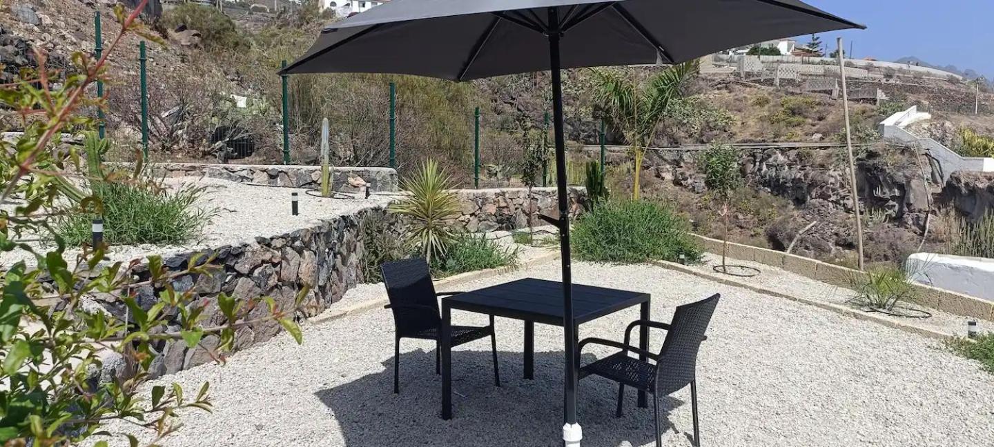 Casa Leo, rural house with garden, Adeje, Menores view 2