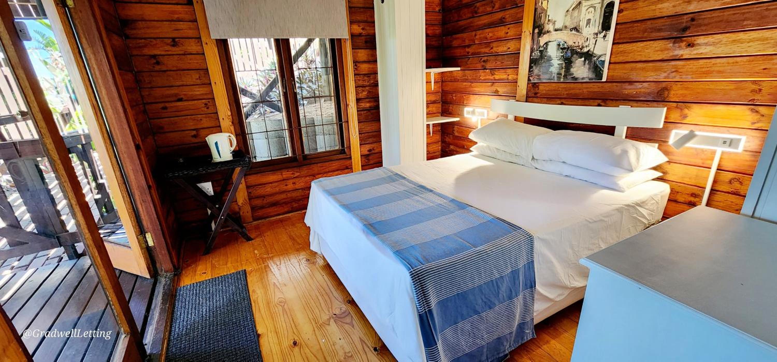 Milkwood Lodge 2 - Sleeps 8 view 4