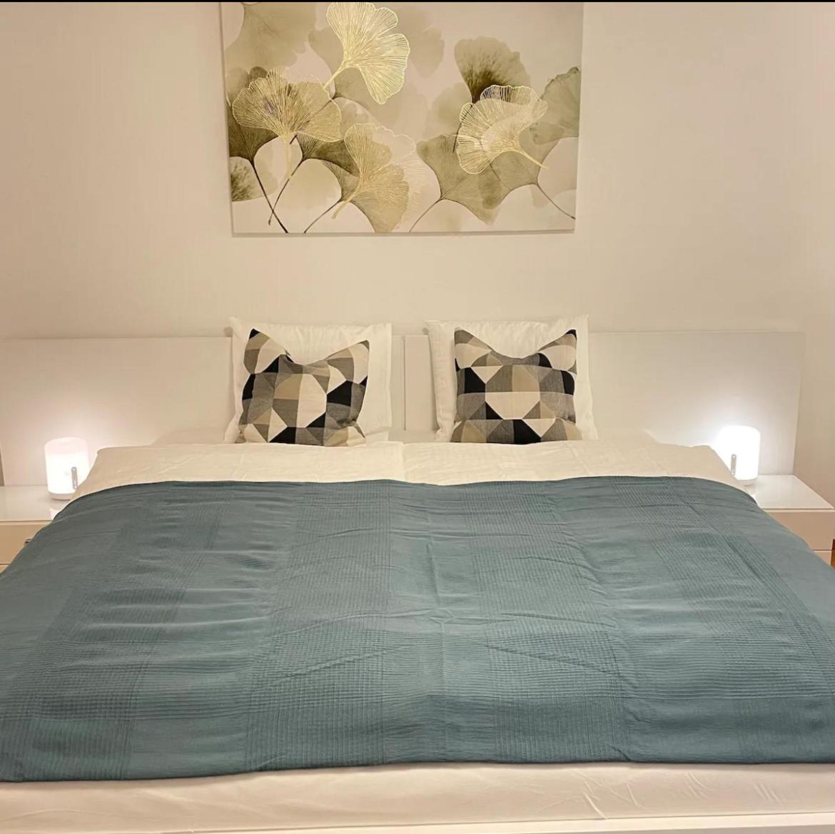 4,5-Zimmer-Wohnung mit guter Verkehrsanbindung