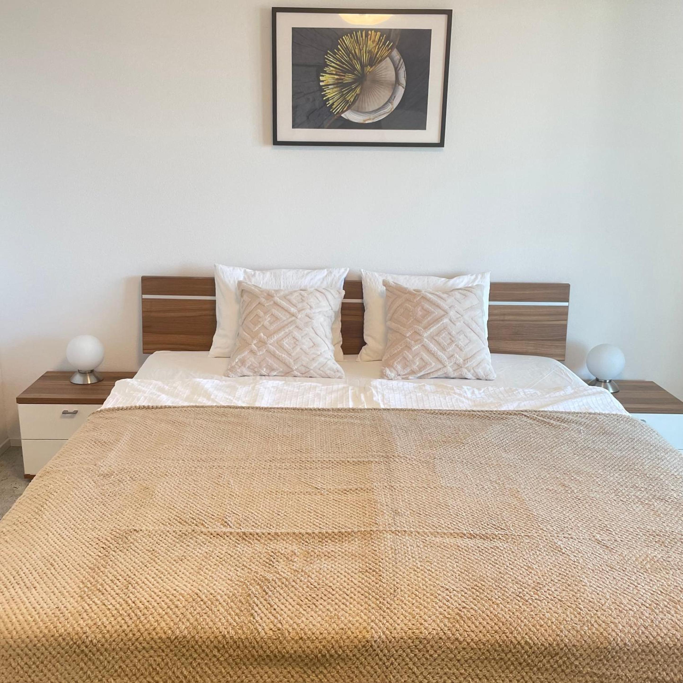 4,5-Zimmer-Wohnung mit guter Verkehrsanbindung