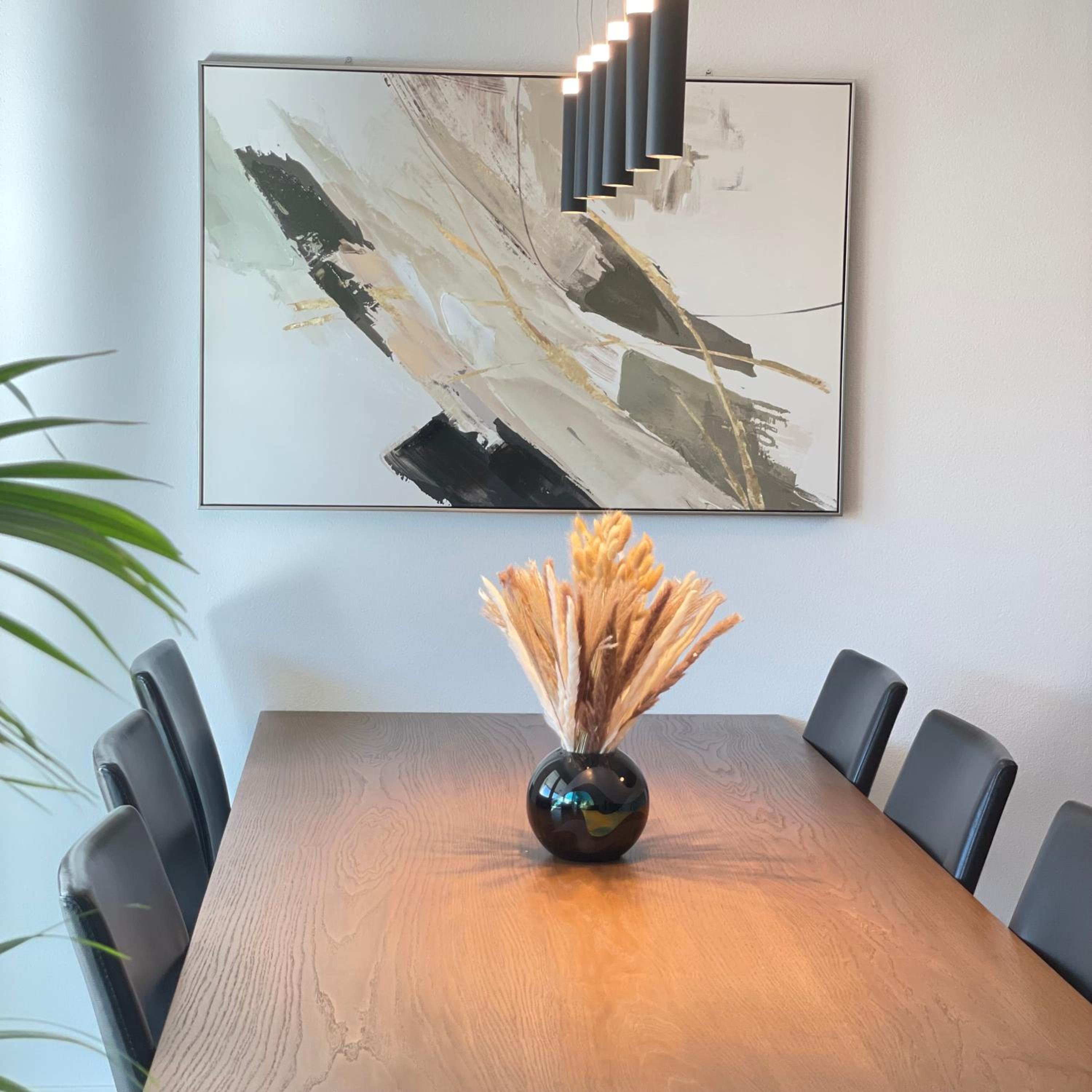 4,5-Zimmer-Wohnung mit guter Verkehrsanbindung