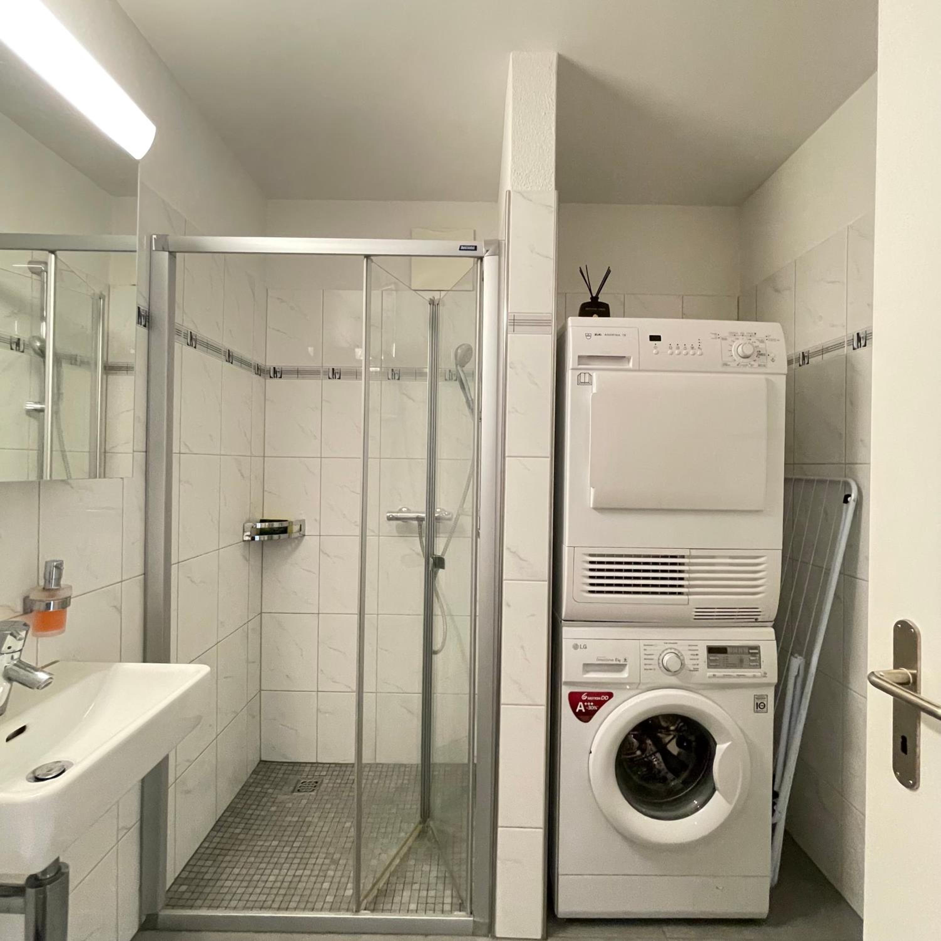 4,5-Zimmer-Wohnung mit guter Verkehrsanbindung