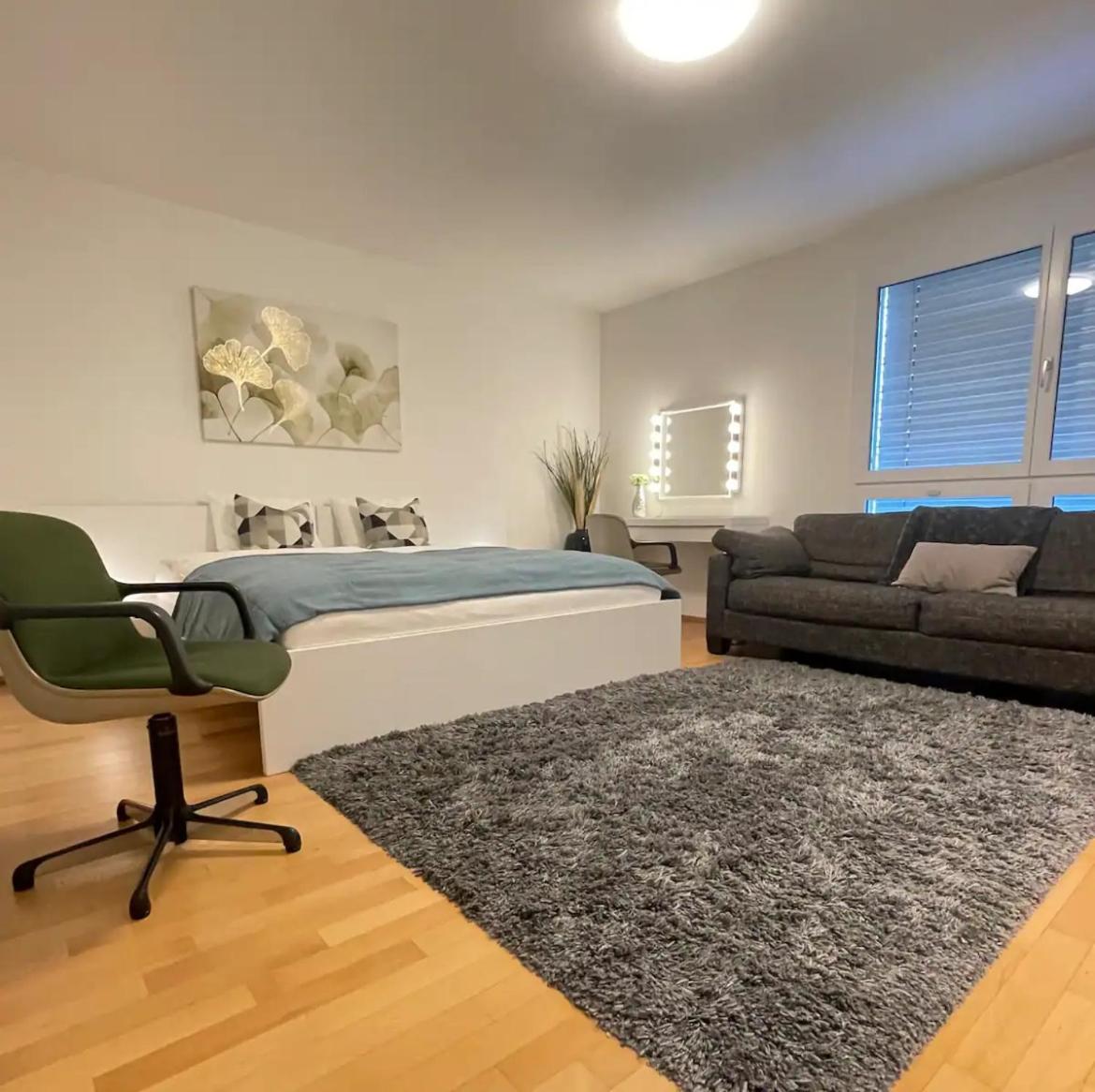 4,5-Zimmer-Wohnung mit guter Verkehrsanbindung
