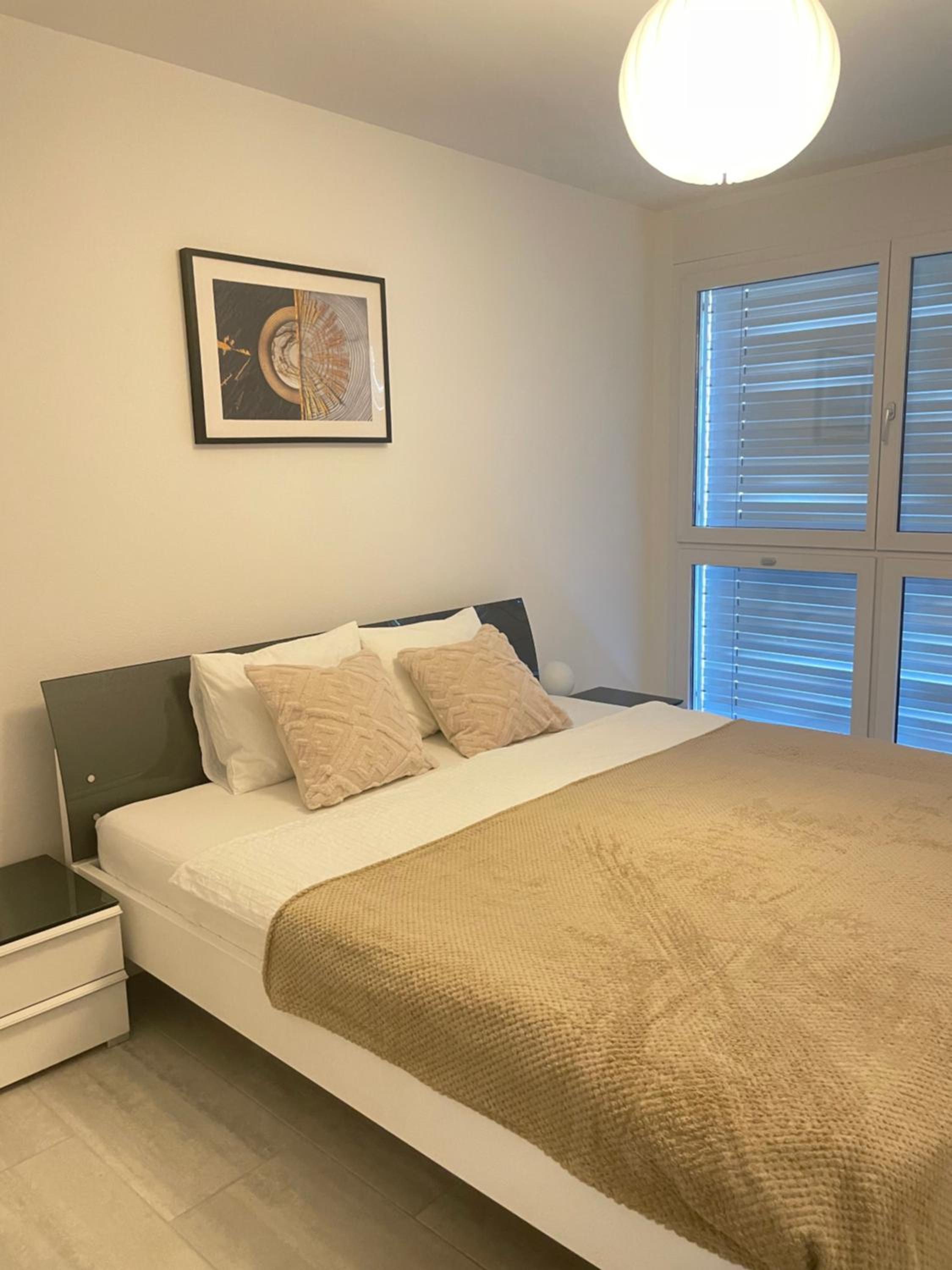 4,5-Zimmer-Wohnung mit guter Verkehrsanbindung