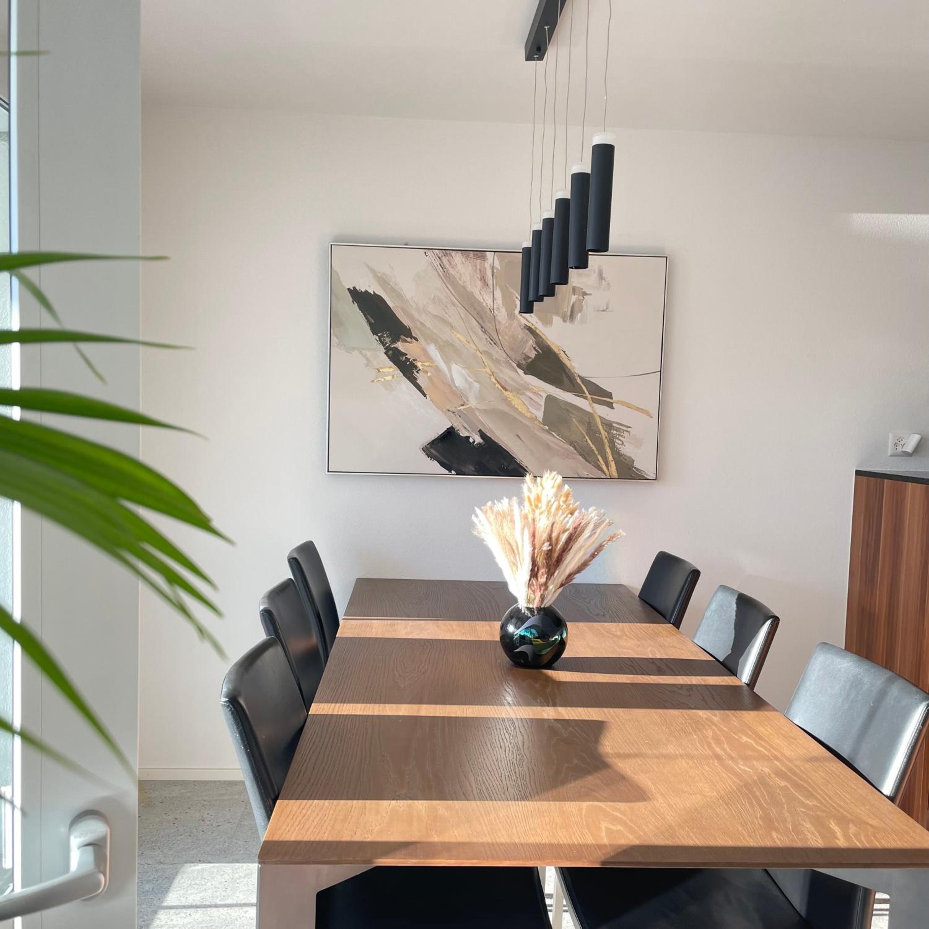 4,5-Zimmer-Wohnung mit guter Verkehrsanbindung