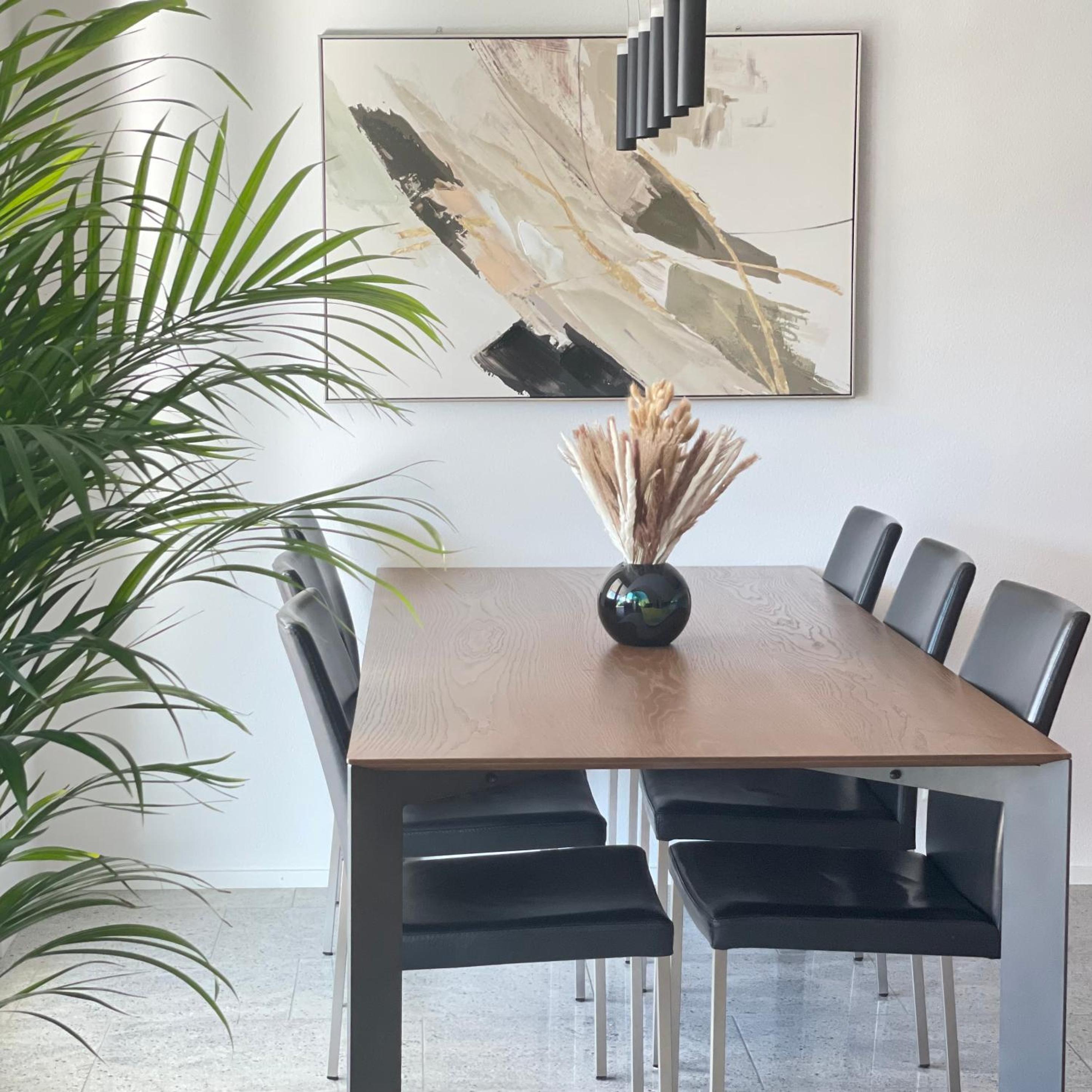 4,5-Zimmer-Wohnung mit guter Verkehrsanbindung