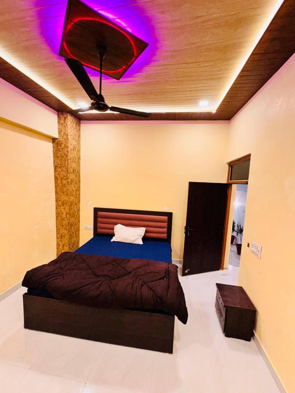 ShreeJanki Palace