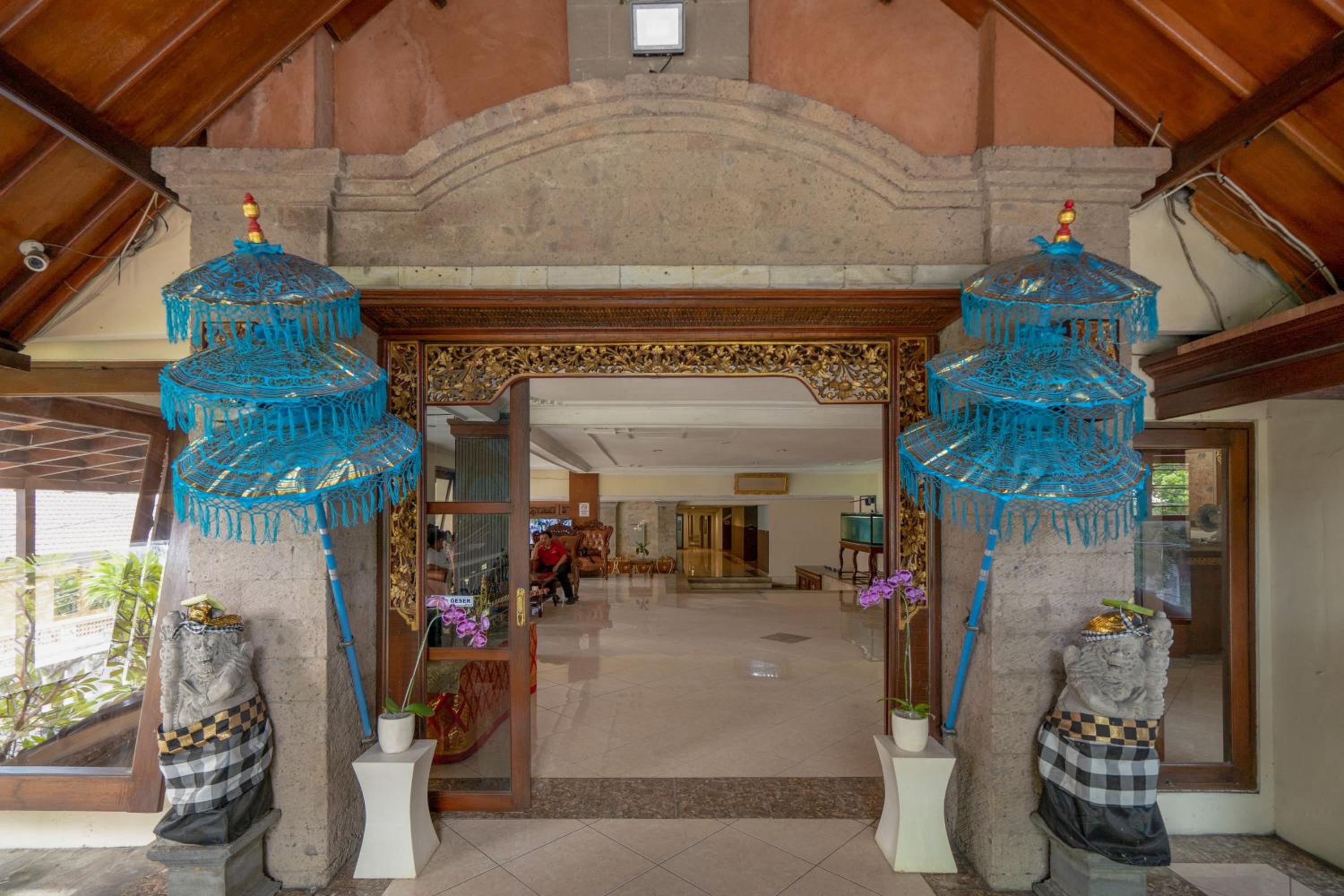 RedDoorz Plus at Mahajaya Hotel Denpasar