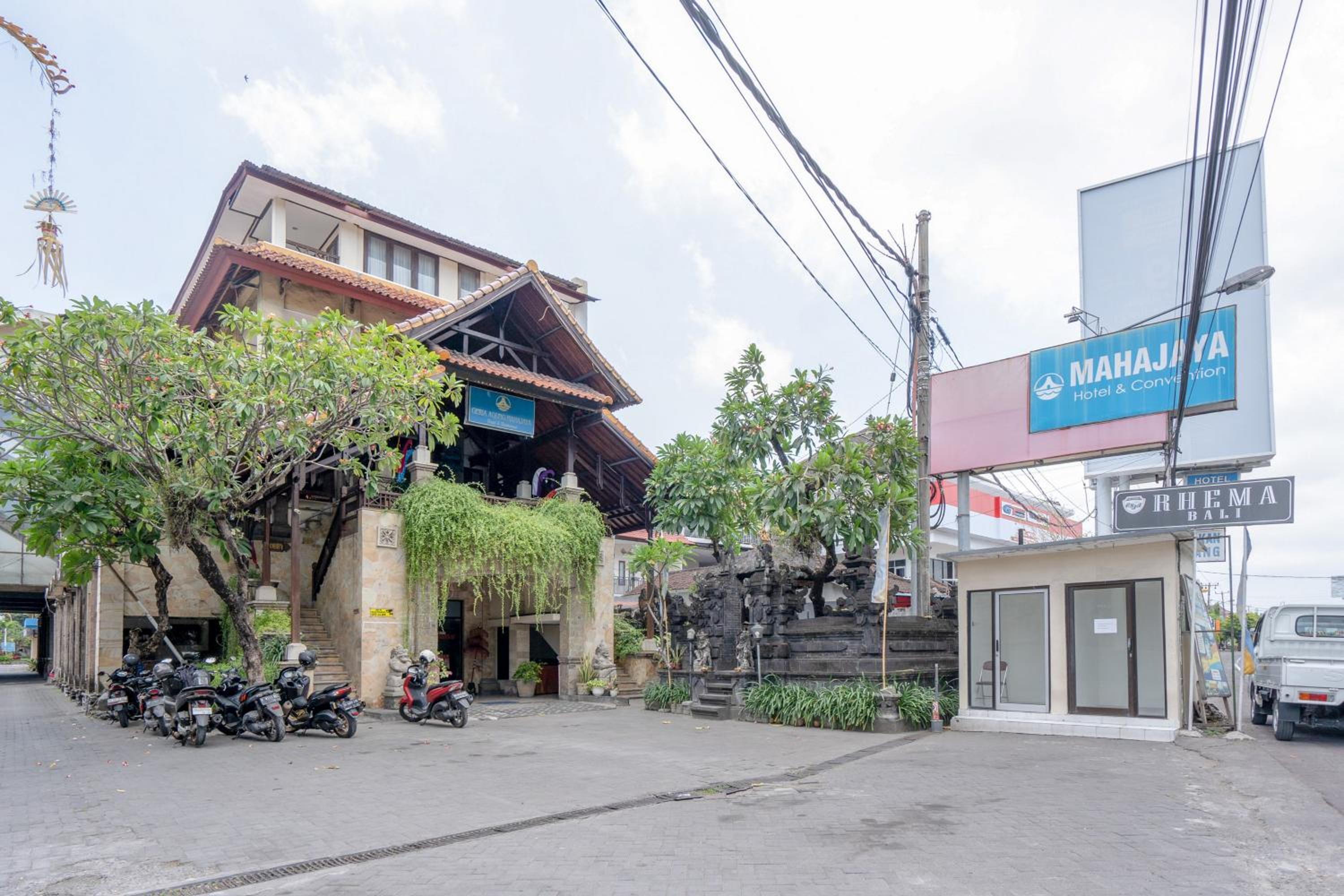 RedDoorz Plus at Mahajaya Hotel Denpasar