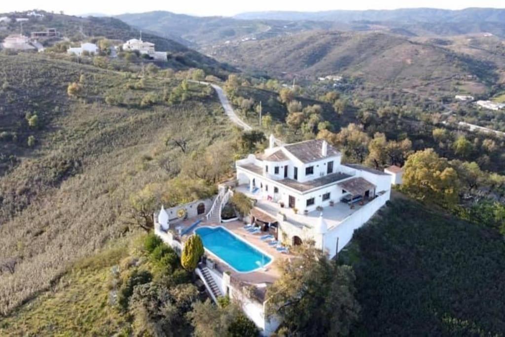 Beautiful renovated hilltop villa and heated pool view 5