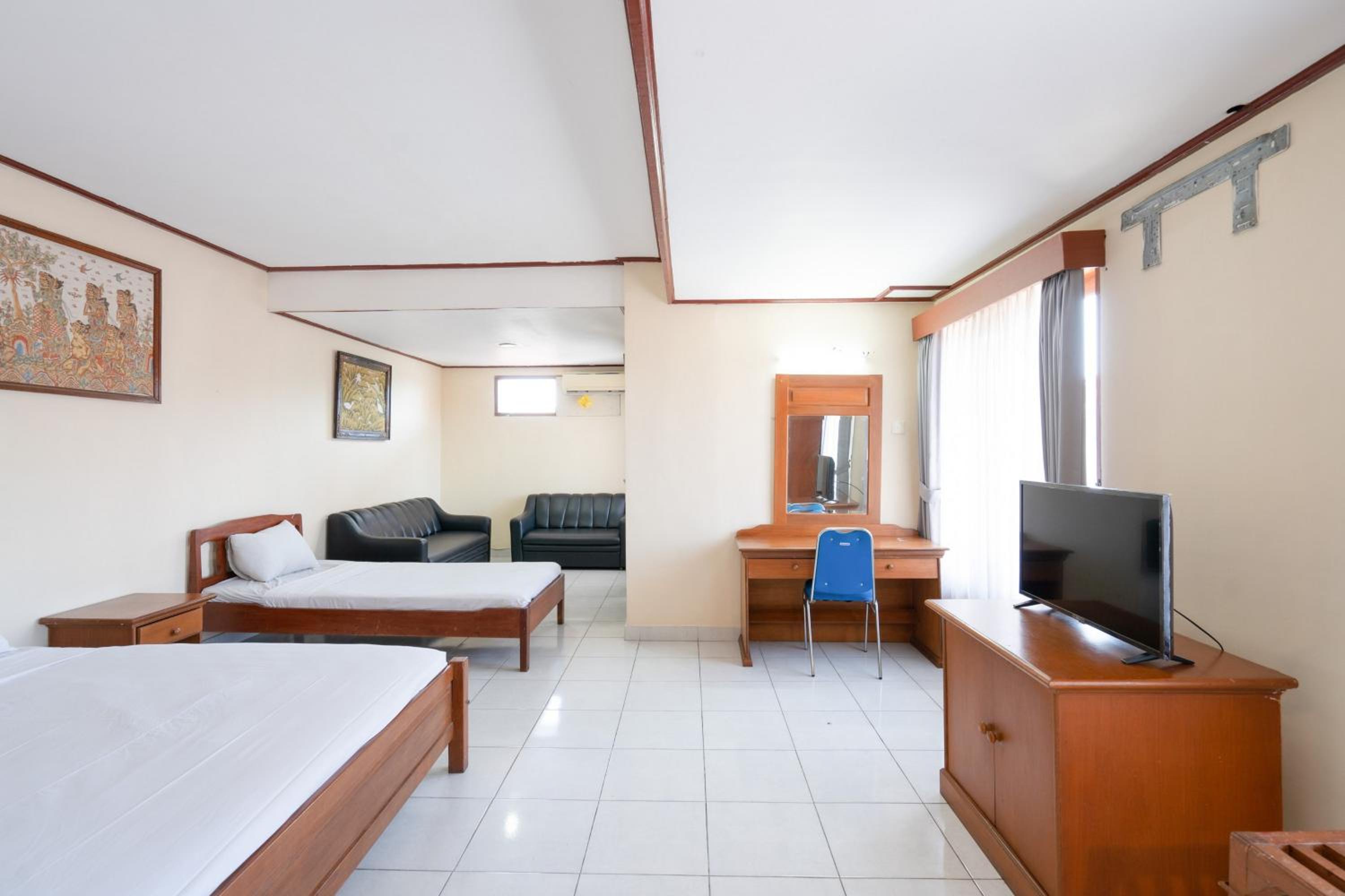 RedDoorz Plus at Mahajaya Hotel Denpasar