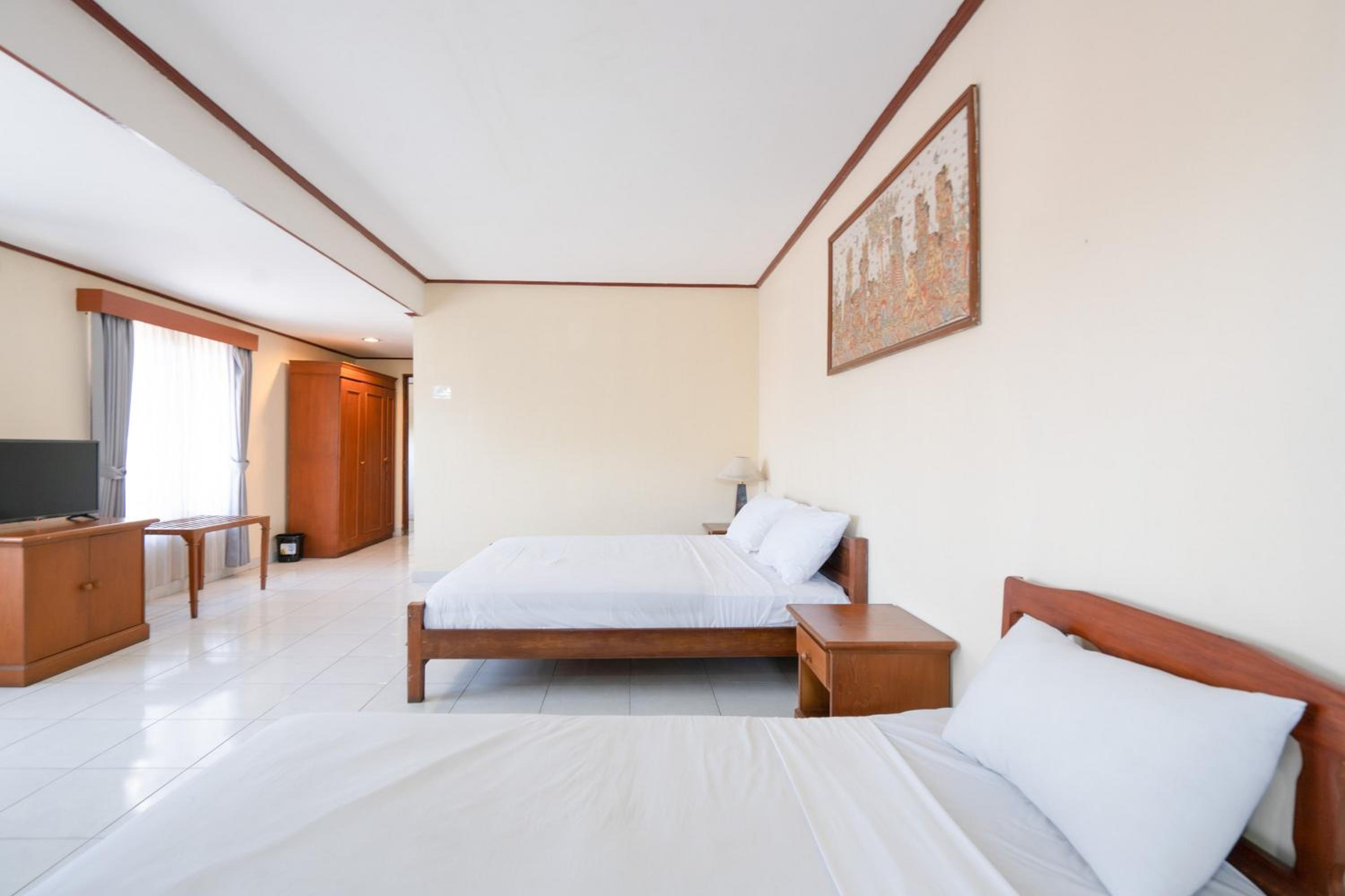 RedDoorz Plus at Mahajaya Hotel Denpasar