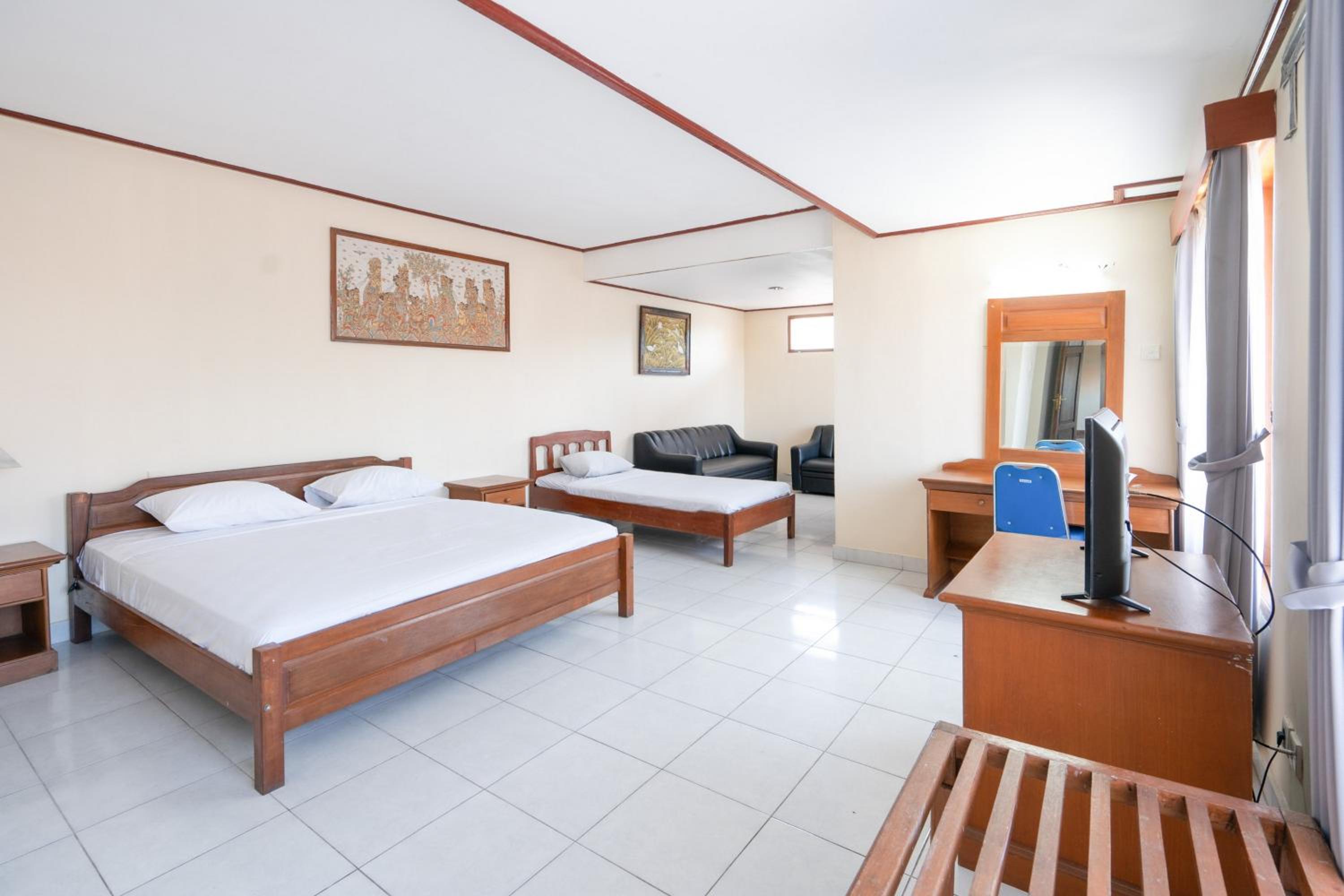 RedDoorz Plus at Mahajaya Hotel Denpasar