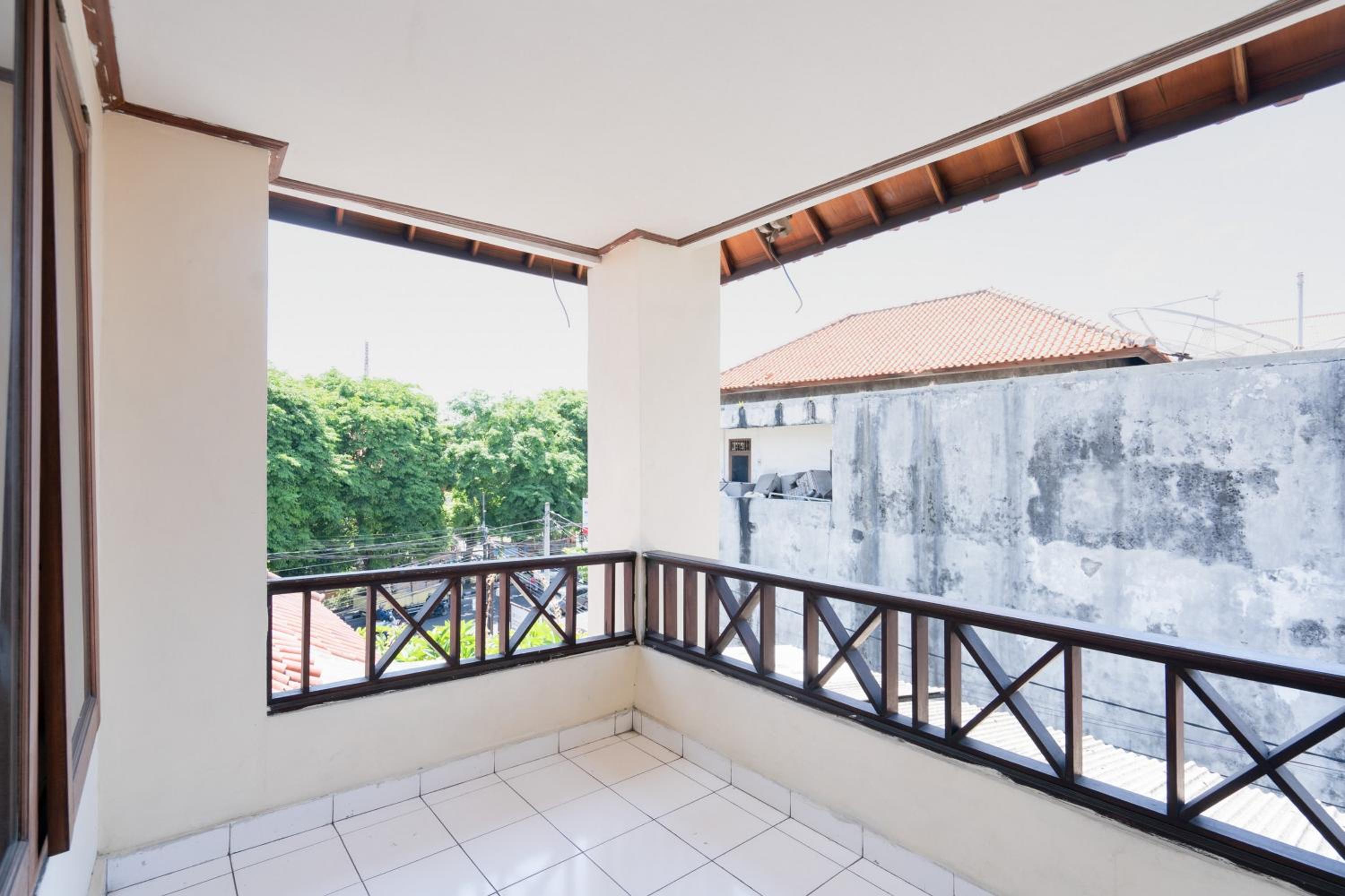 RedDoorz Plus at Mahajaya Hotel Denpasar