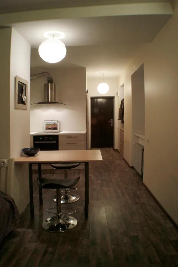 Cozy appartment in the heart of Old Town view 2