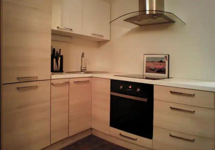 Cozy appartment in the heart of Old Town view 4
