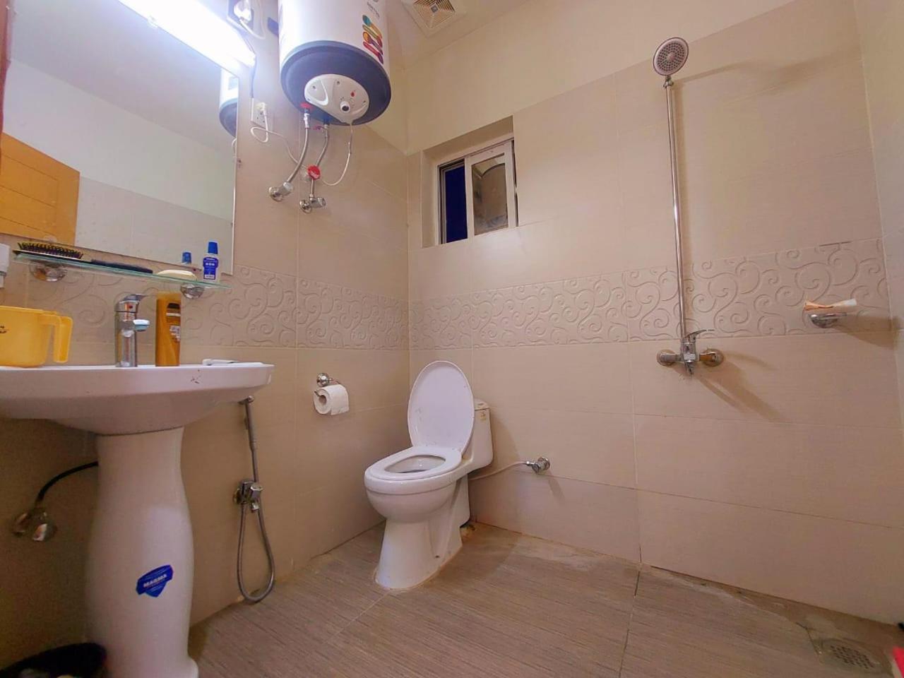One Bed Luxury Apartments IRENIC II view 4