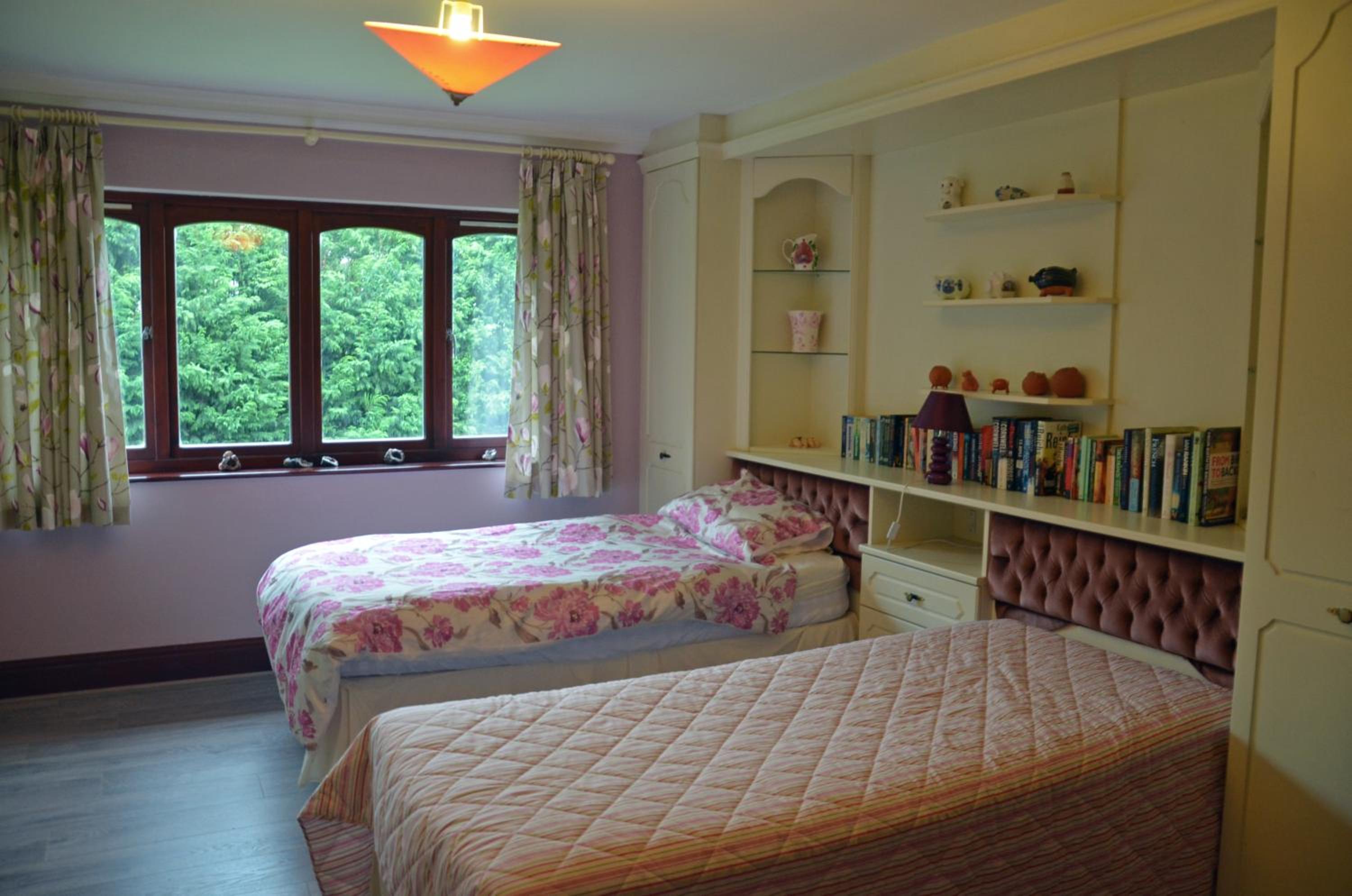 The Farmhouse B&B