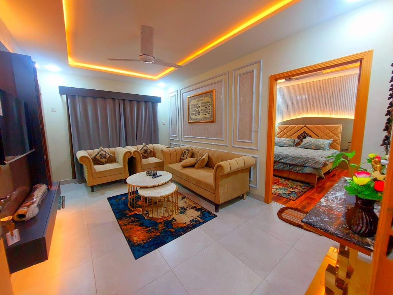 One Bed Luxury Apartments IRENIC II view 5