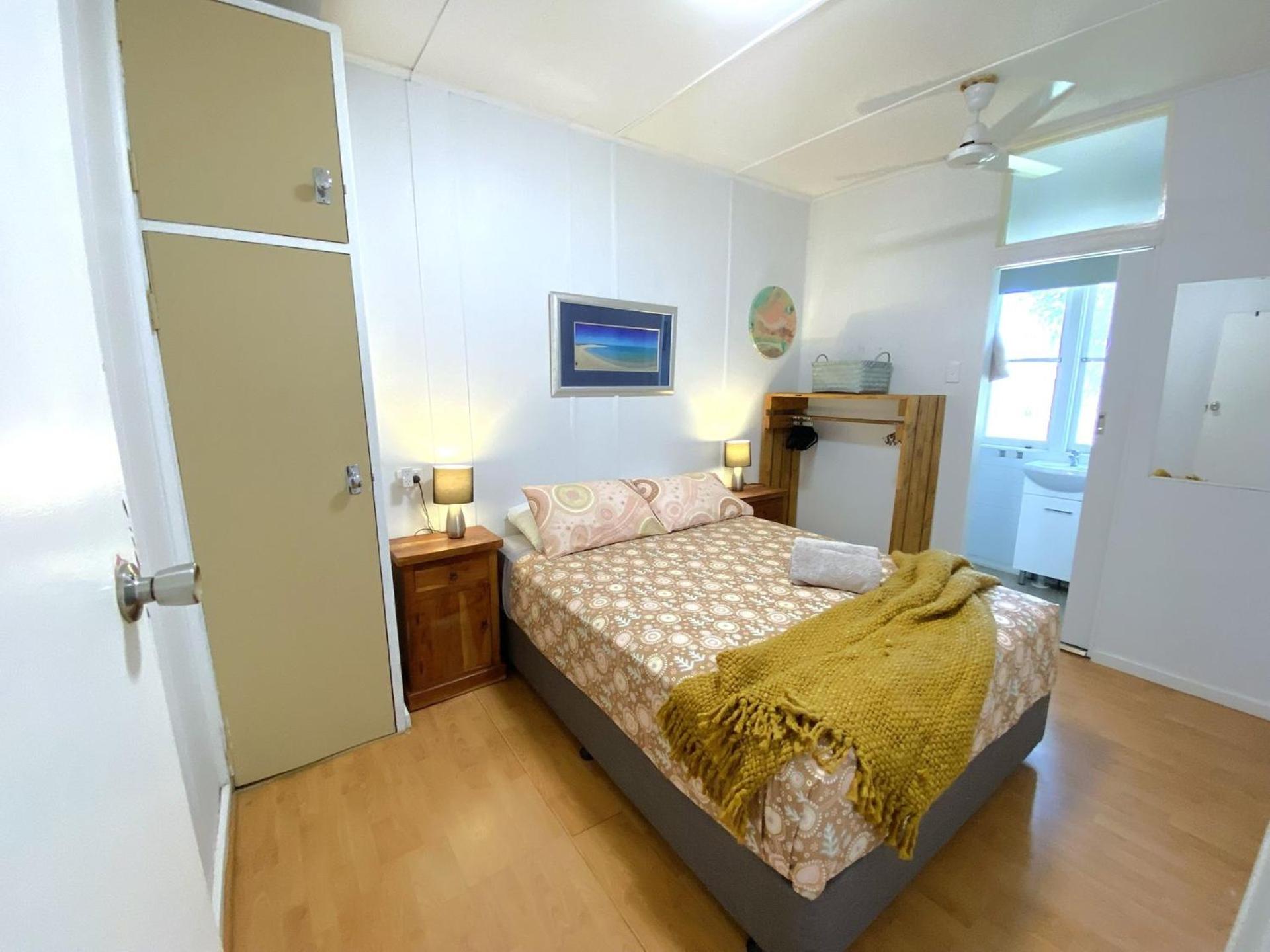 Exmouth Villas Unit 28