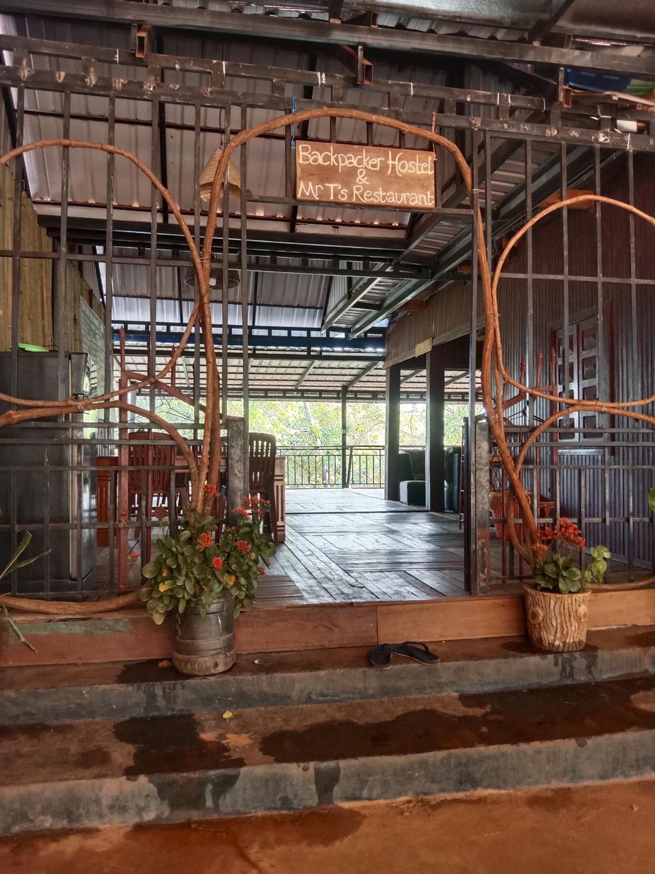 Backpacker Hostel and Jungle Trekking
