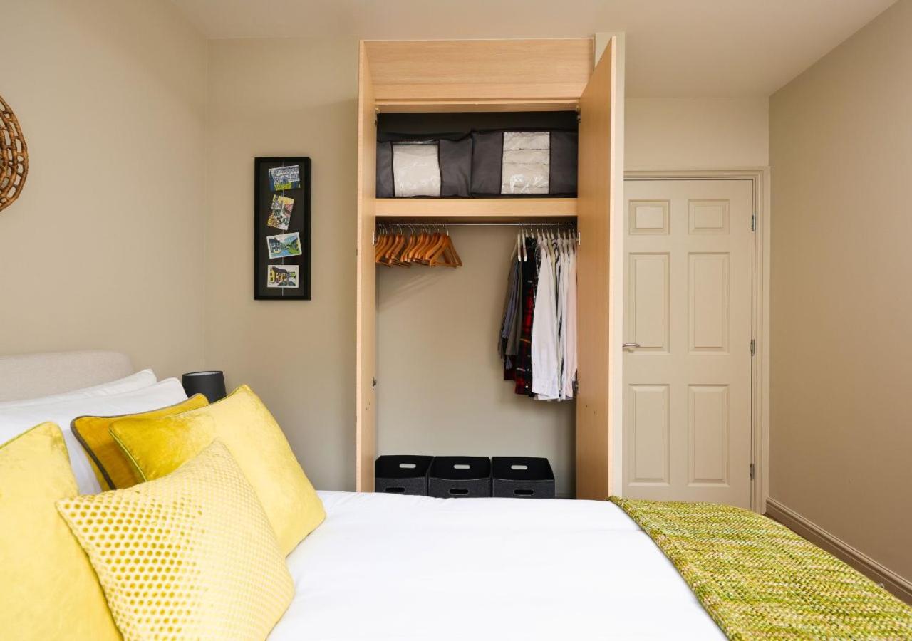 Stylish Flat With Sofa Bed in Malmesbury! view 4
