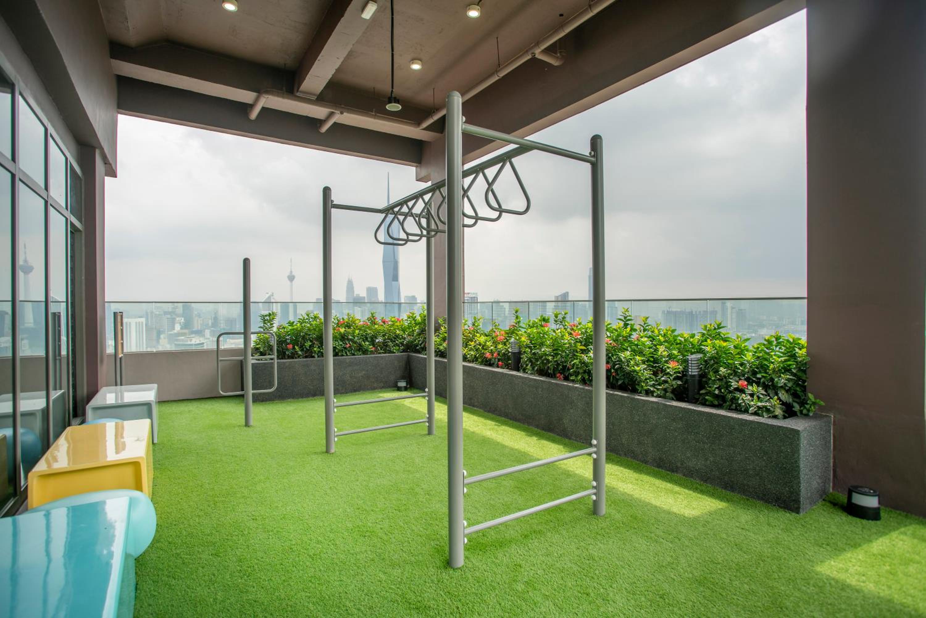 Riveria City near KL Sentral with 118 view Sky Infinity Pool by COBNB