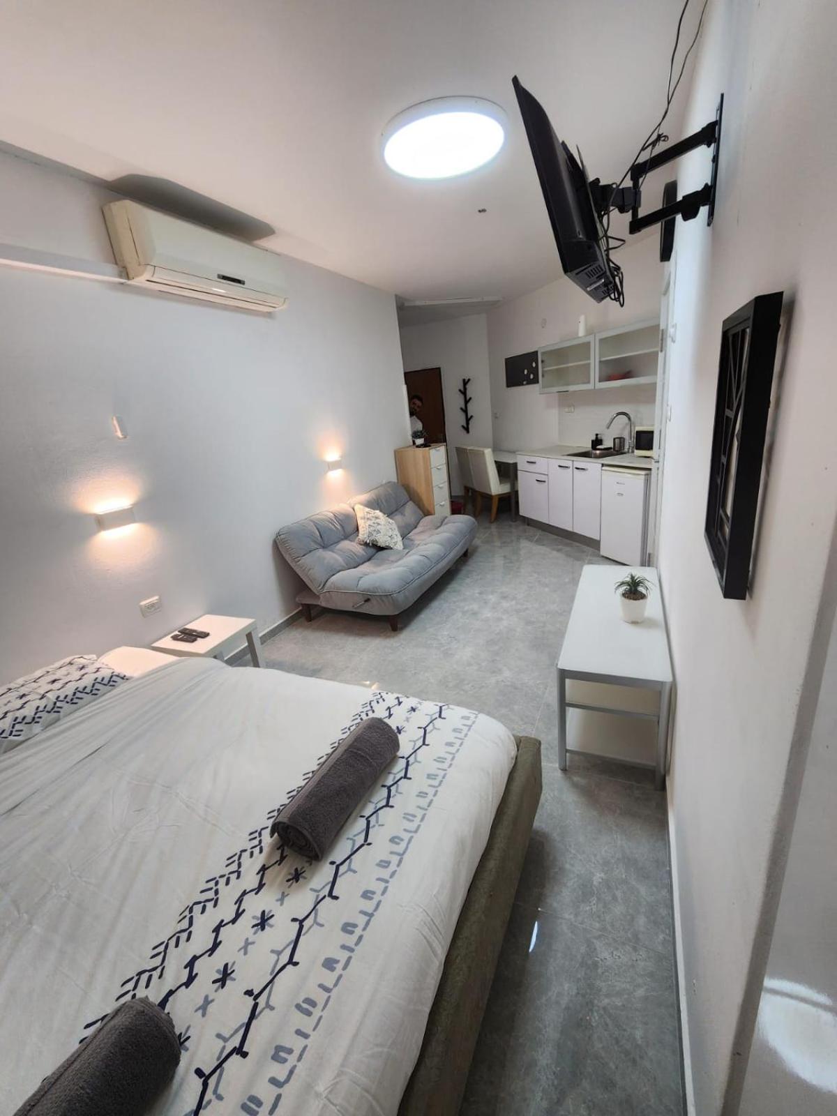 City Center Jerusalem Tower - Boutique Apartments view 5