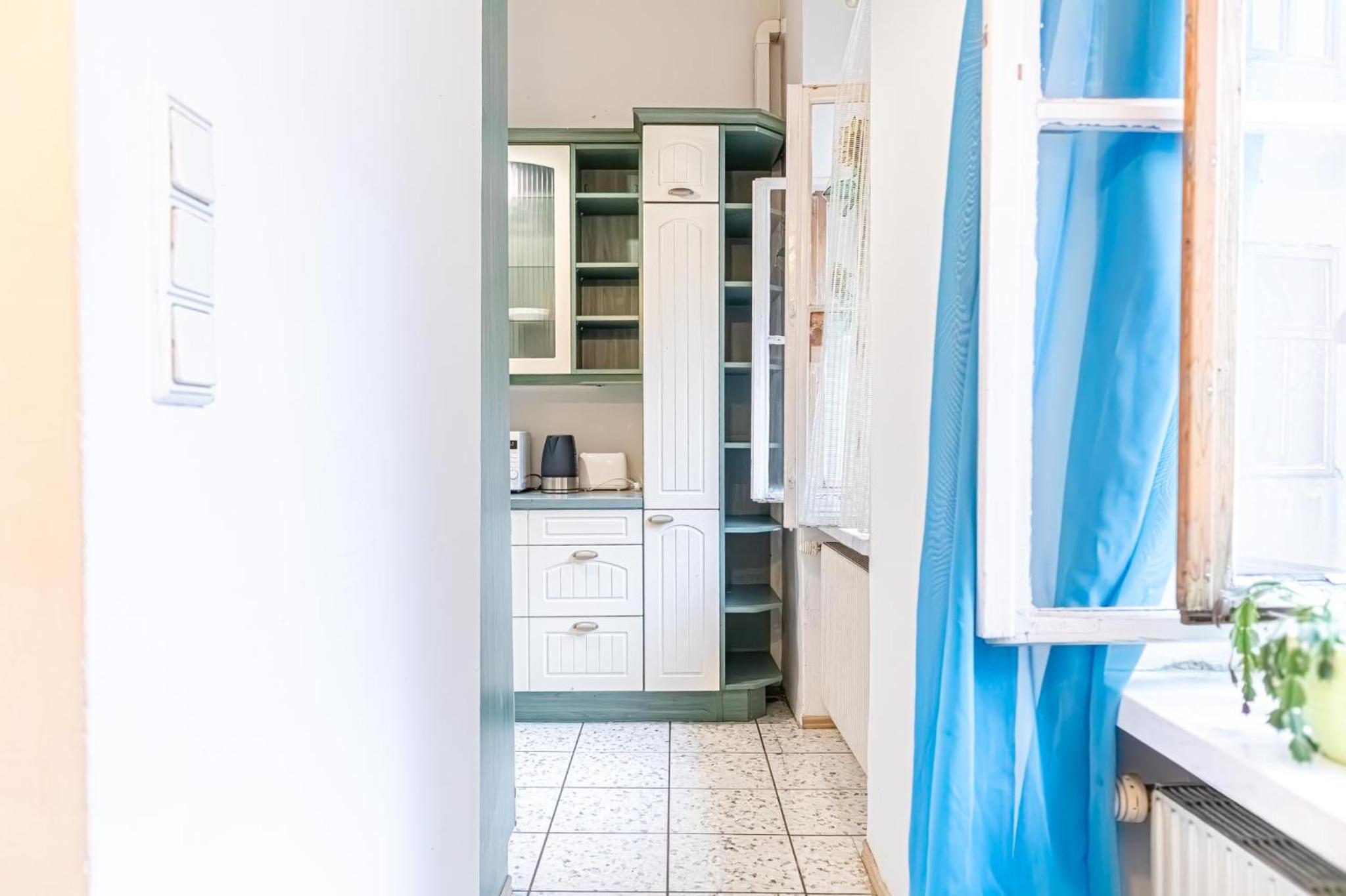 Simple 3BR Apartment Near Wiener Stadthalle