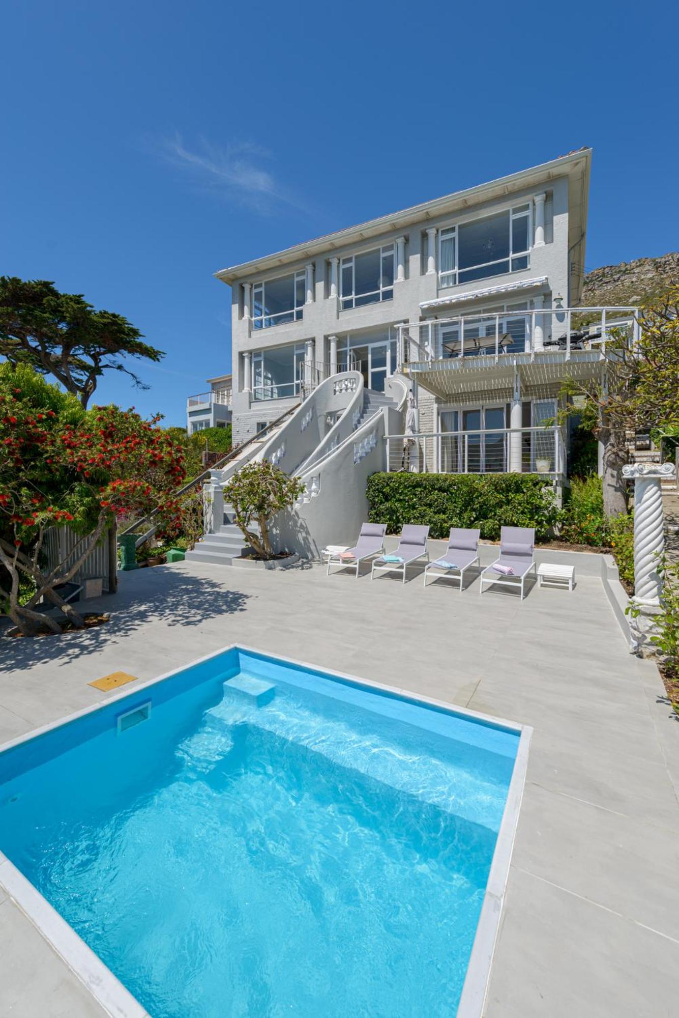Room with a view for two in Sunny Cove view 4