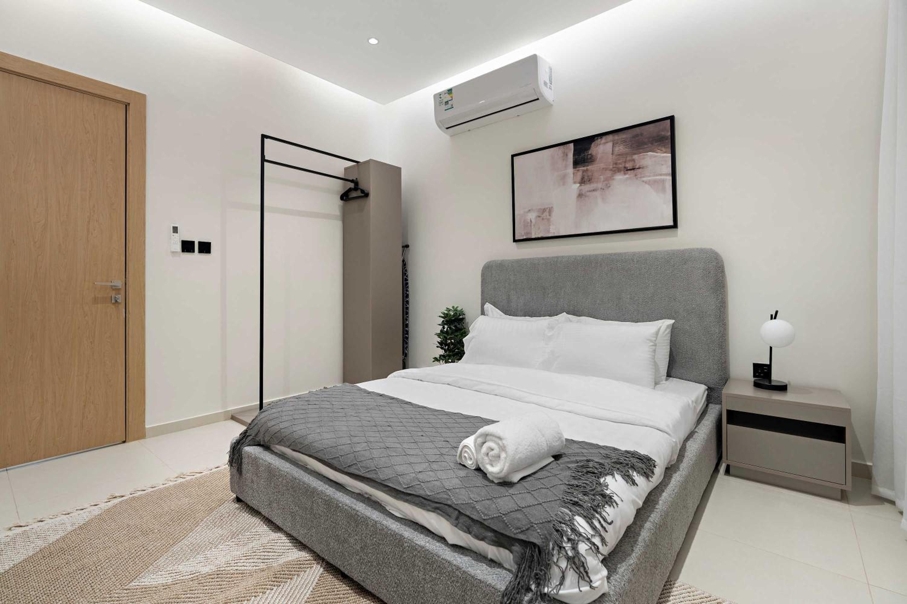 Silkhaus Luxury and Spacious 3BDR in Nova Tower view 3