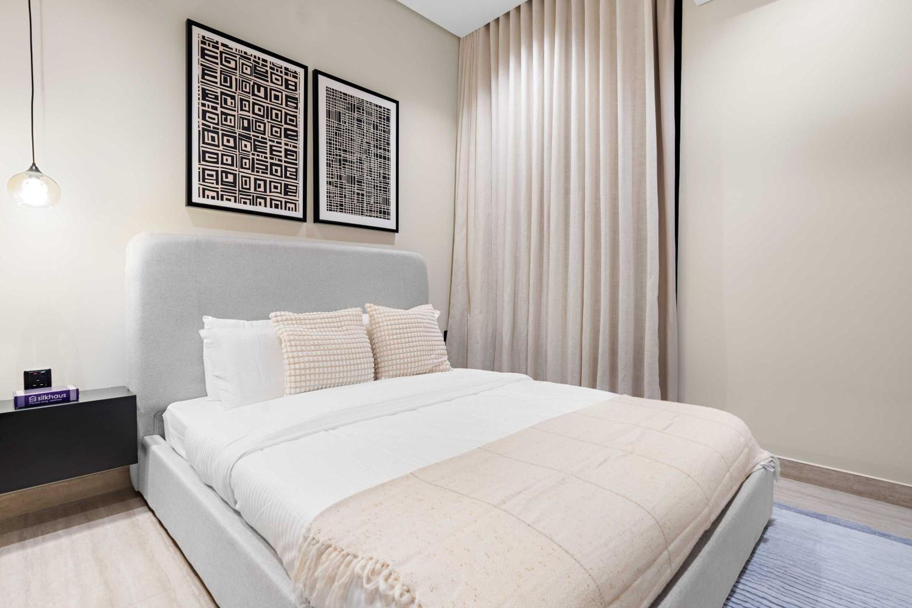Silkhaus Luxury 3BDR at Al Lujain in Al Sahafa