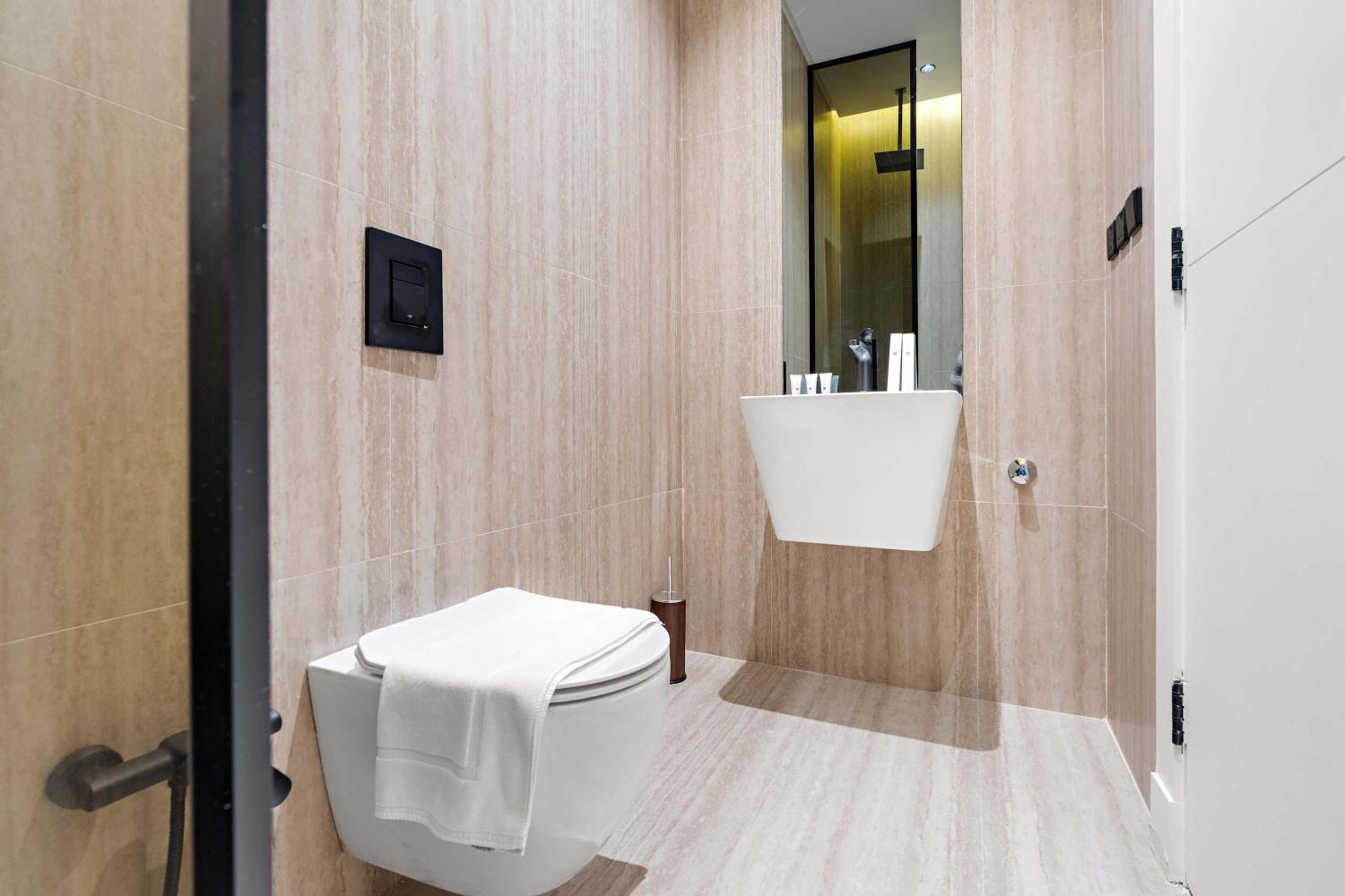 Silkhaus Luxury 3BDR at Al Lujain in Al Sahafa