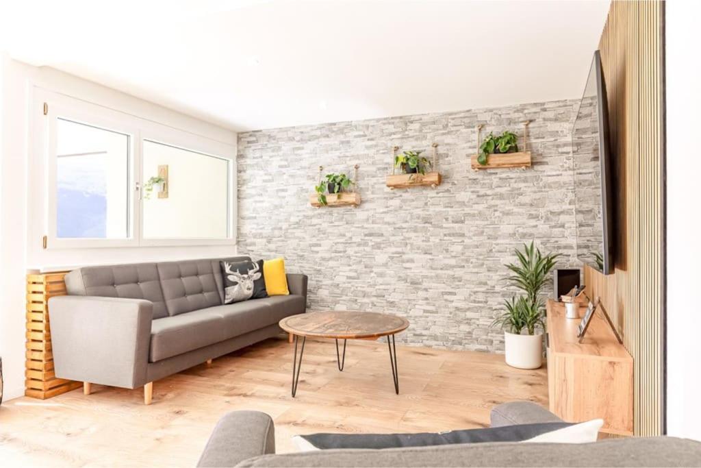 Alpin Chic - Aare Jungfrau AG