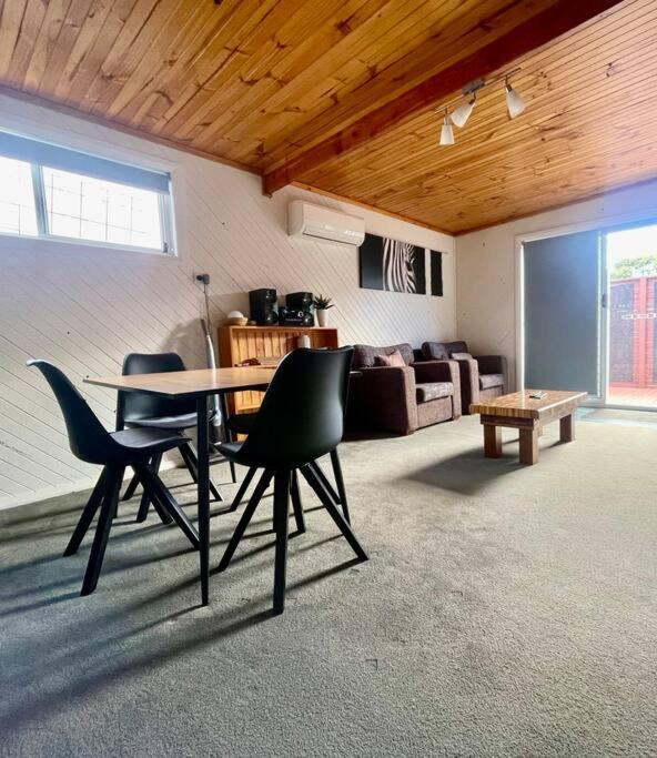 Ocean Air Retreat & Studio