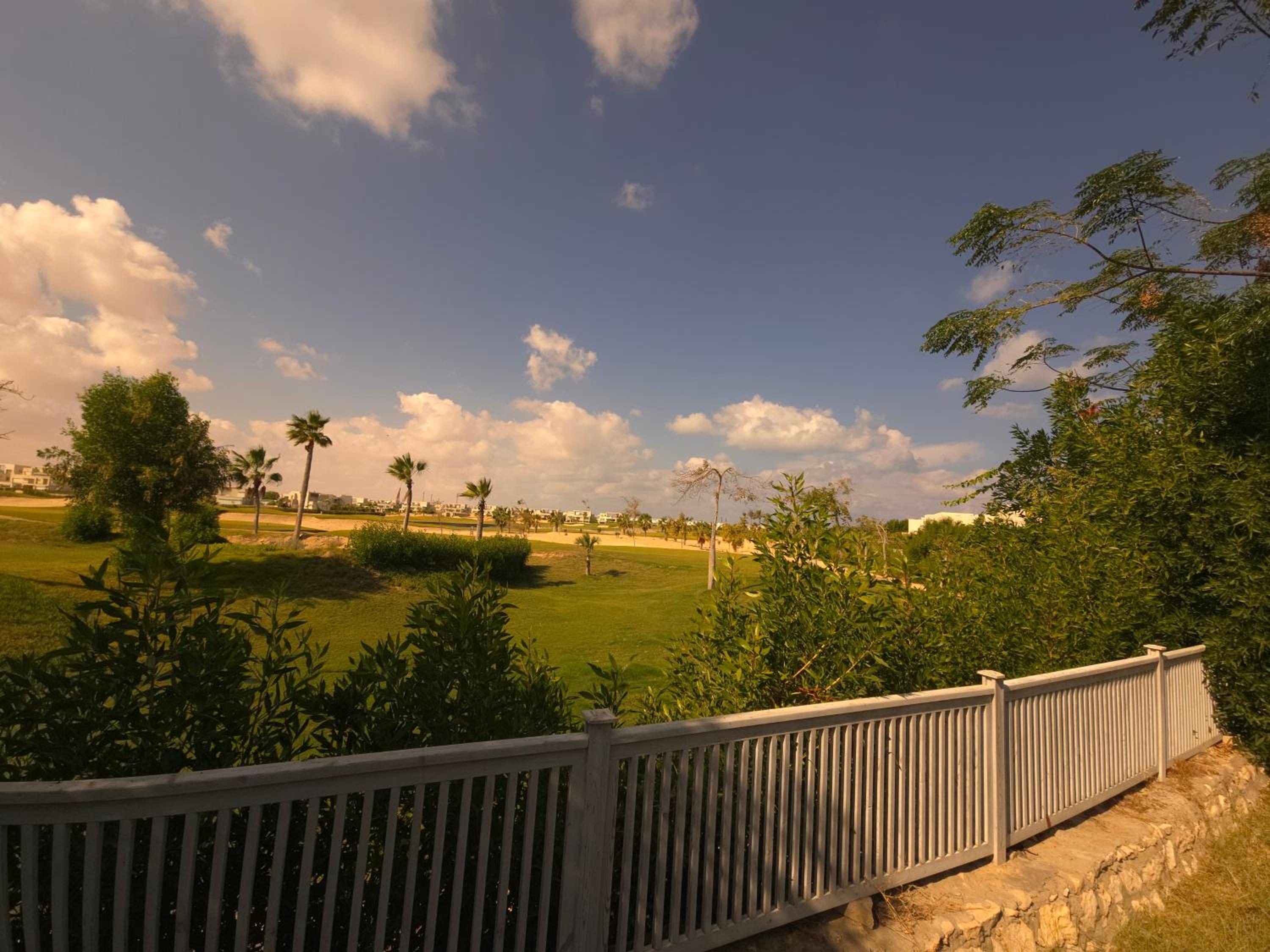 Golf View Luxurious 3in 1 Ground chalet Hacienda bay