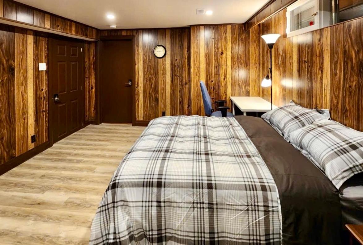 Entire spacious basement apartment in Toronto