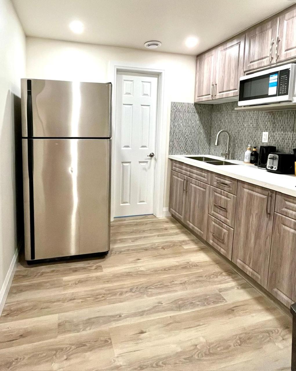 Entire spacious basement apartment in Toronto