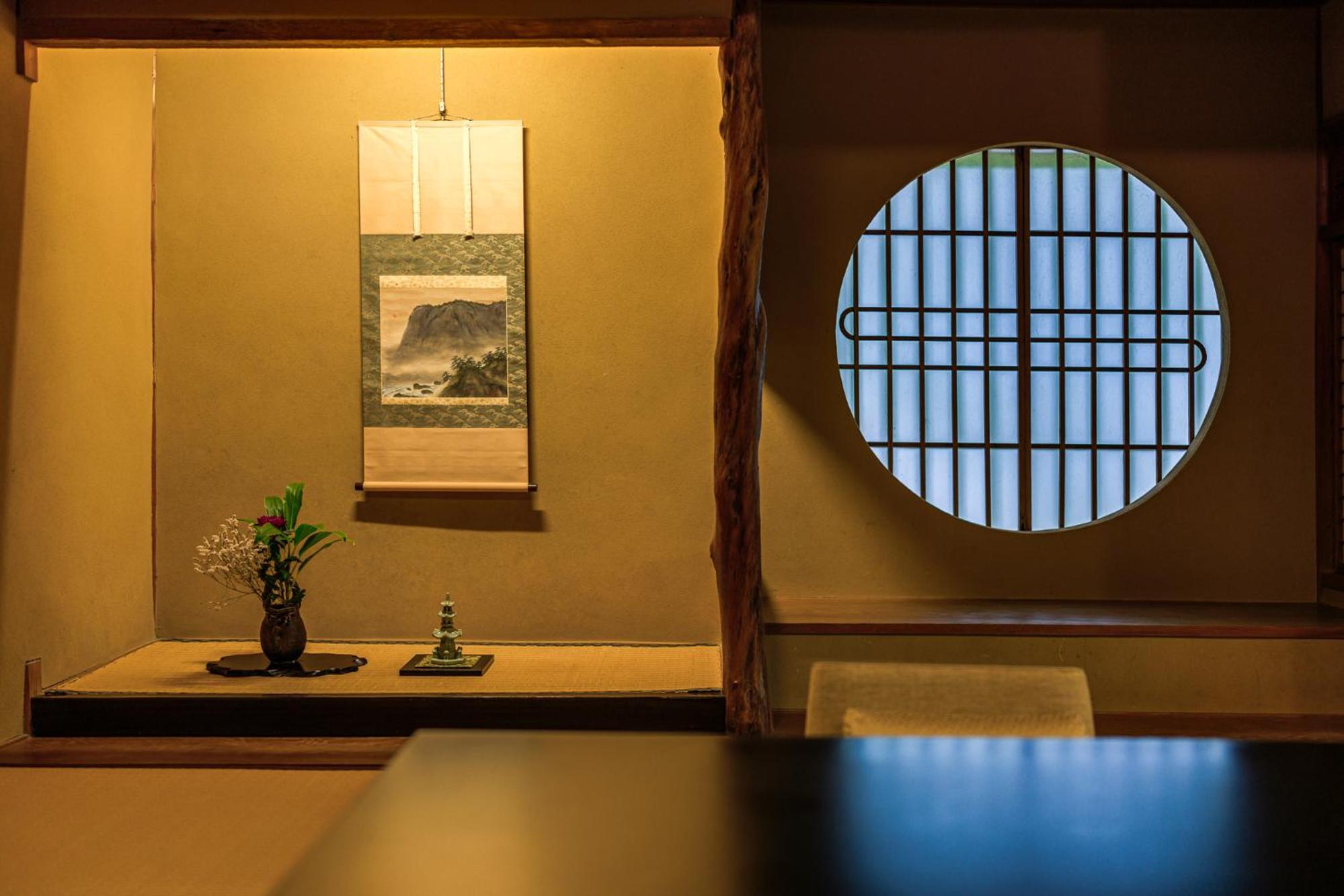Nara Kasugaokuyama Tsukihitei, Nara - 12