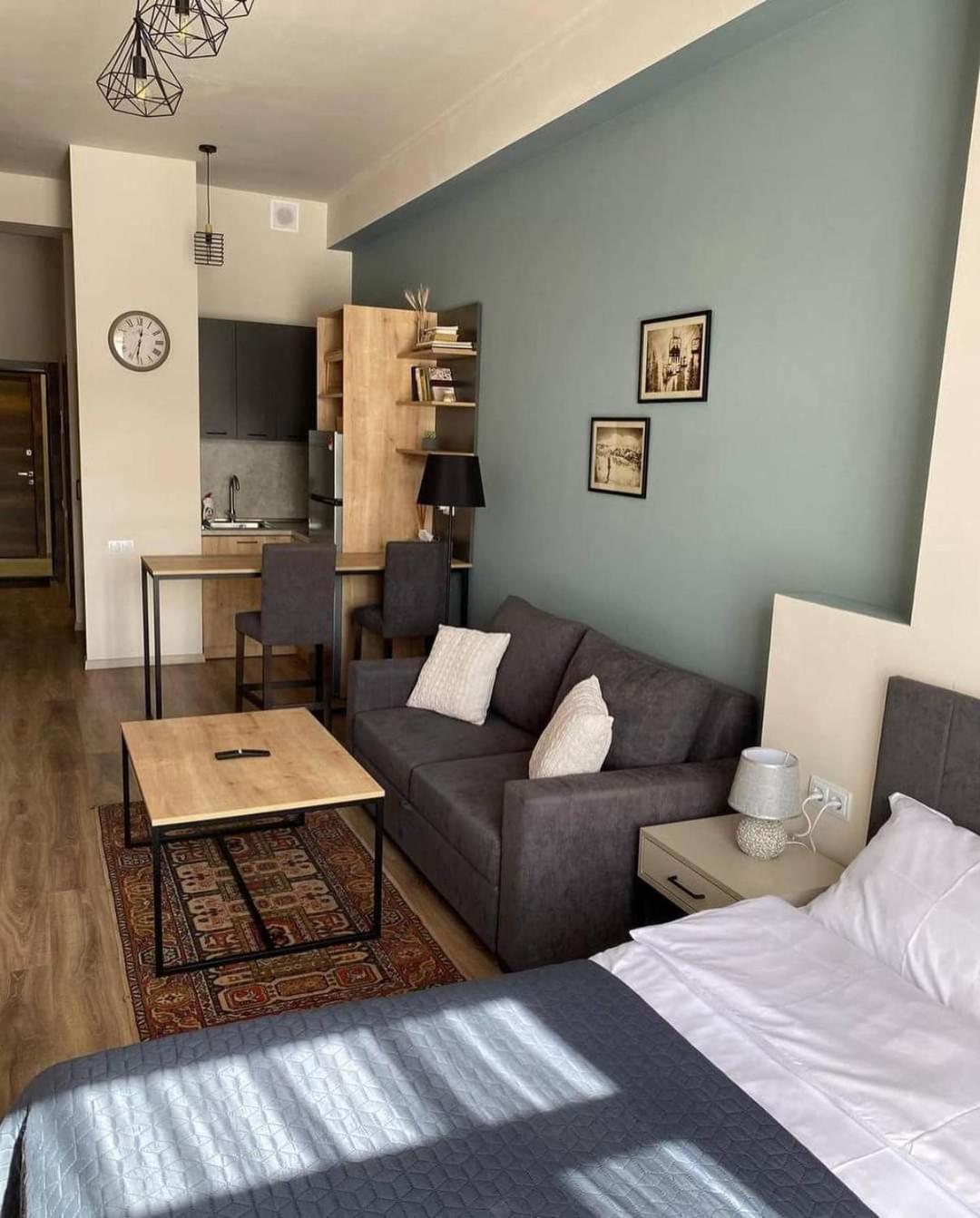 Kechi House Apartment 132
