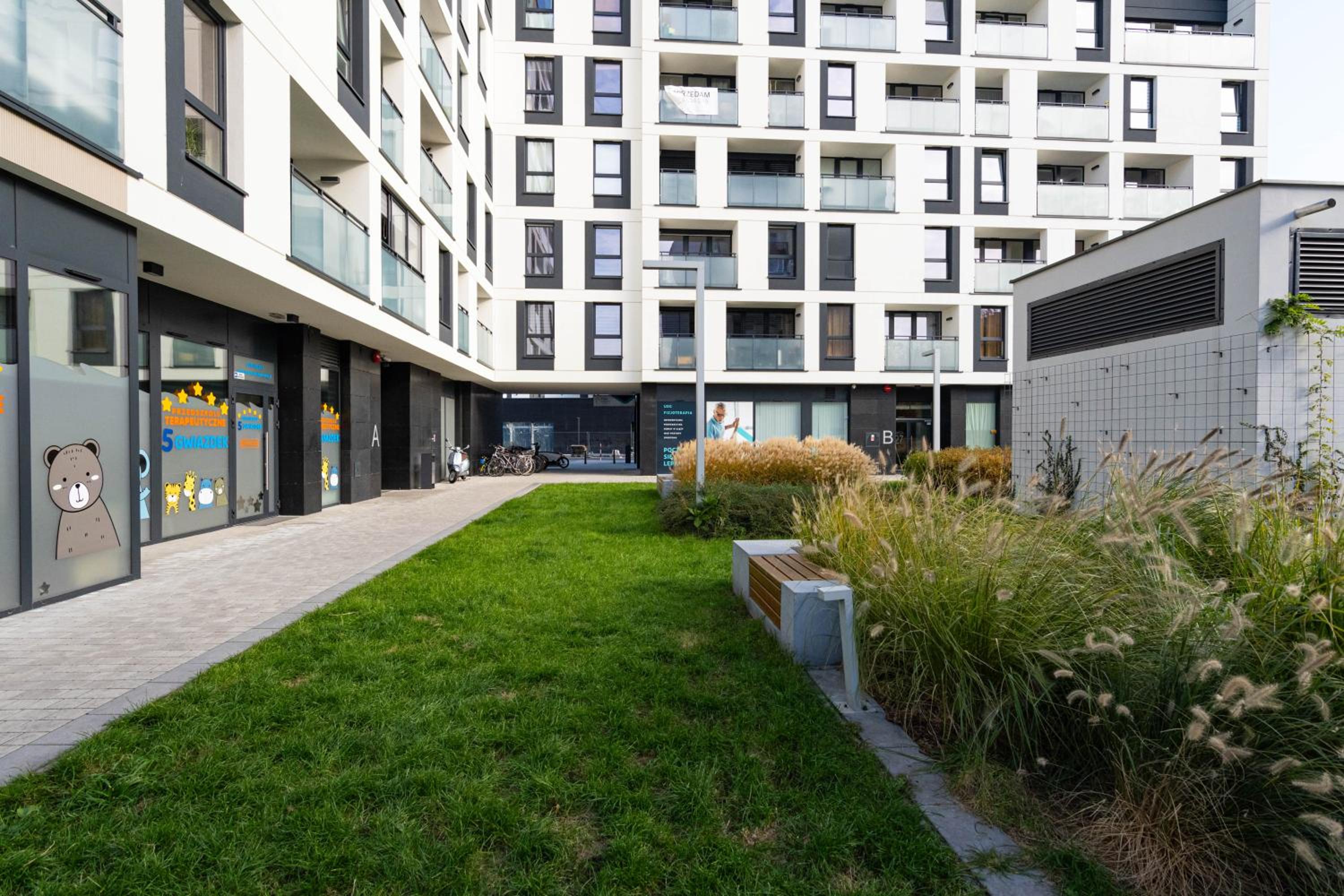SuperApart Sternicza apt 43 - Parking