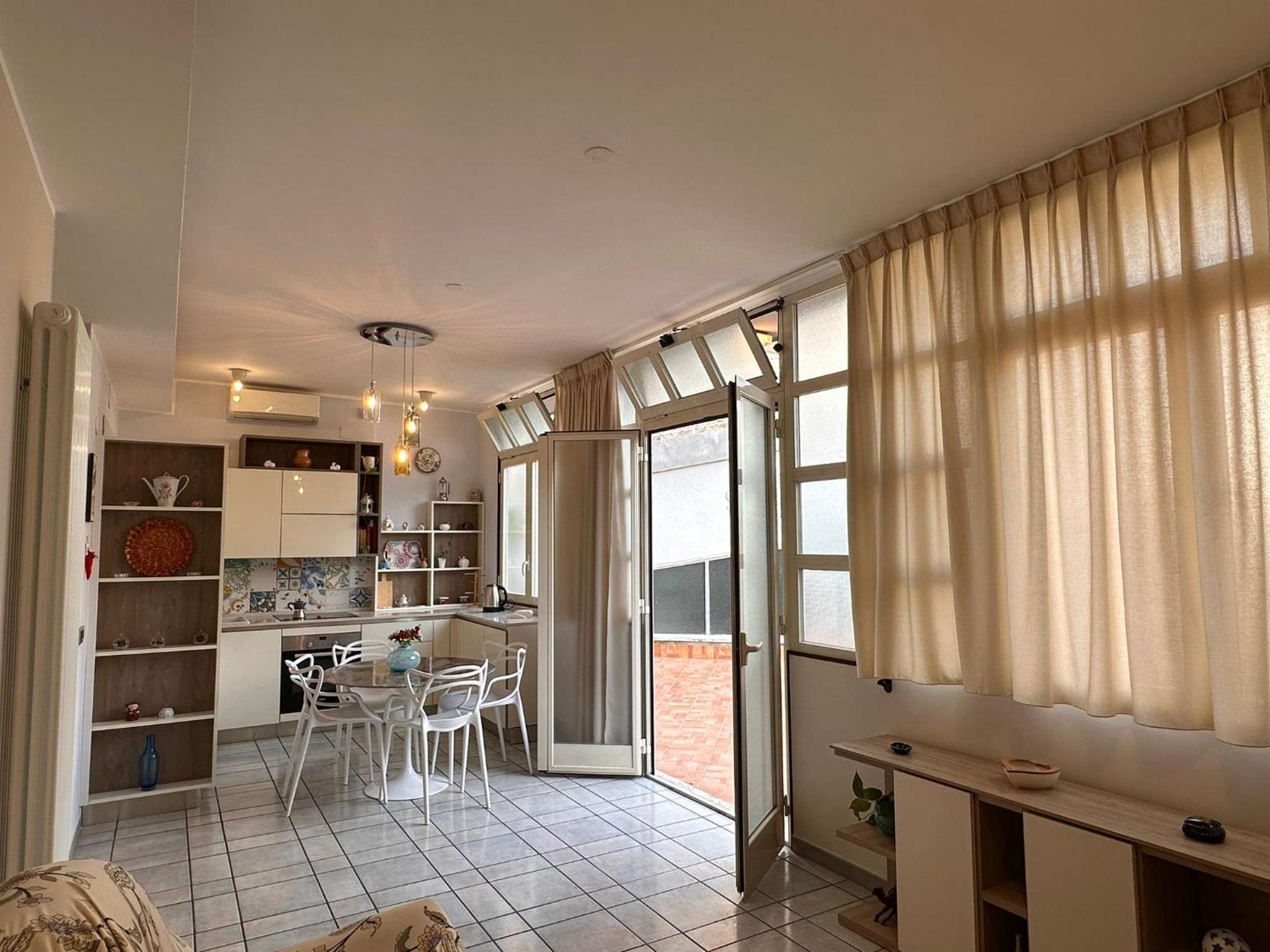 Pacuvio Luxury Apartment Large Terrace - My Place