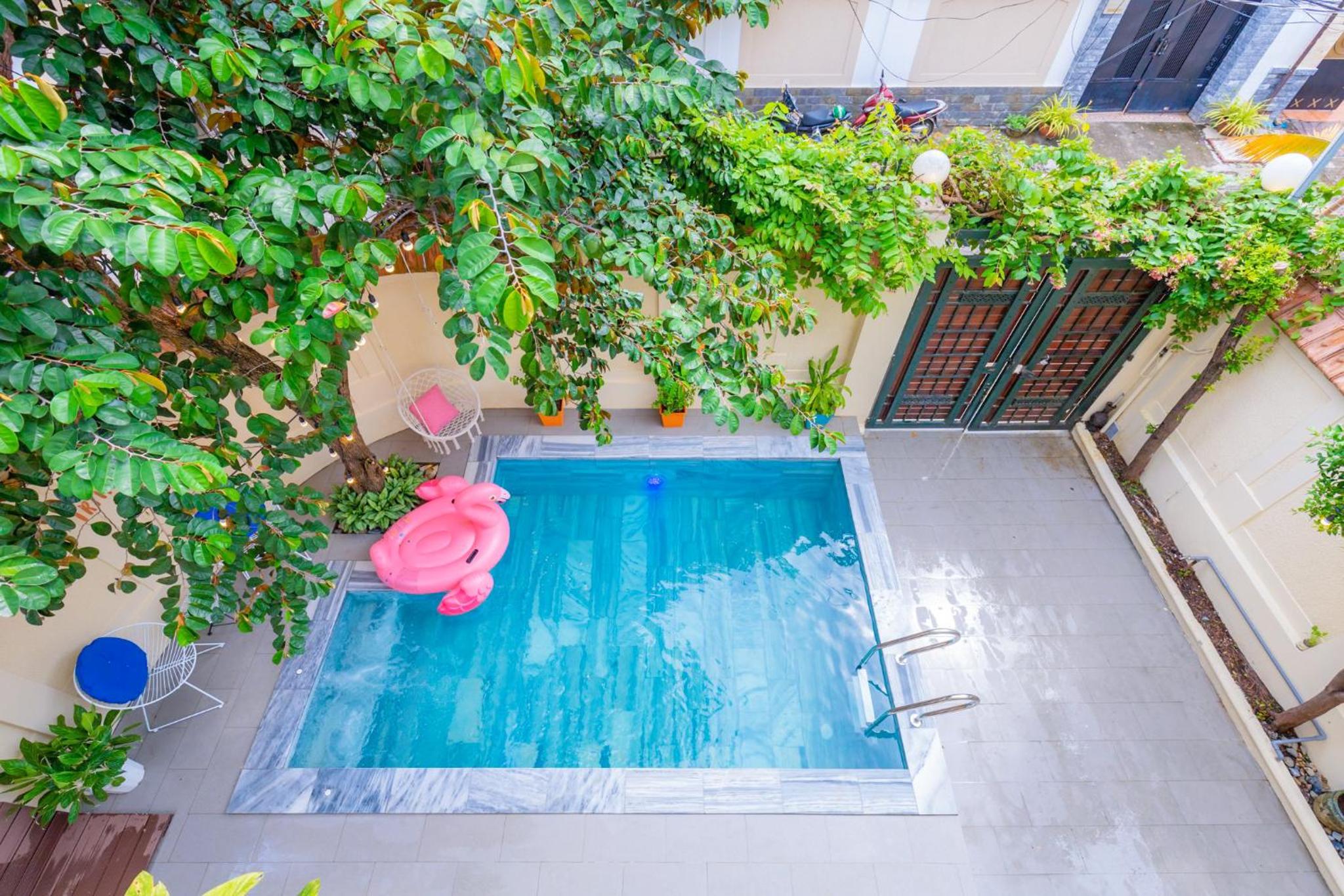 Biệt thự Hồ Bơi Ngay Bãi Sau XANH view 4