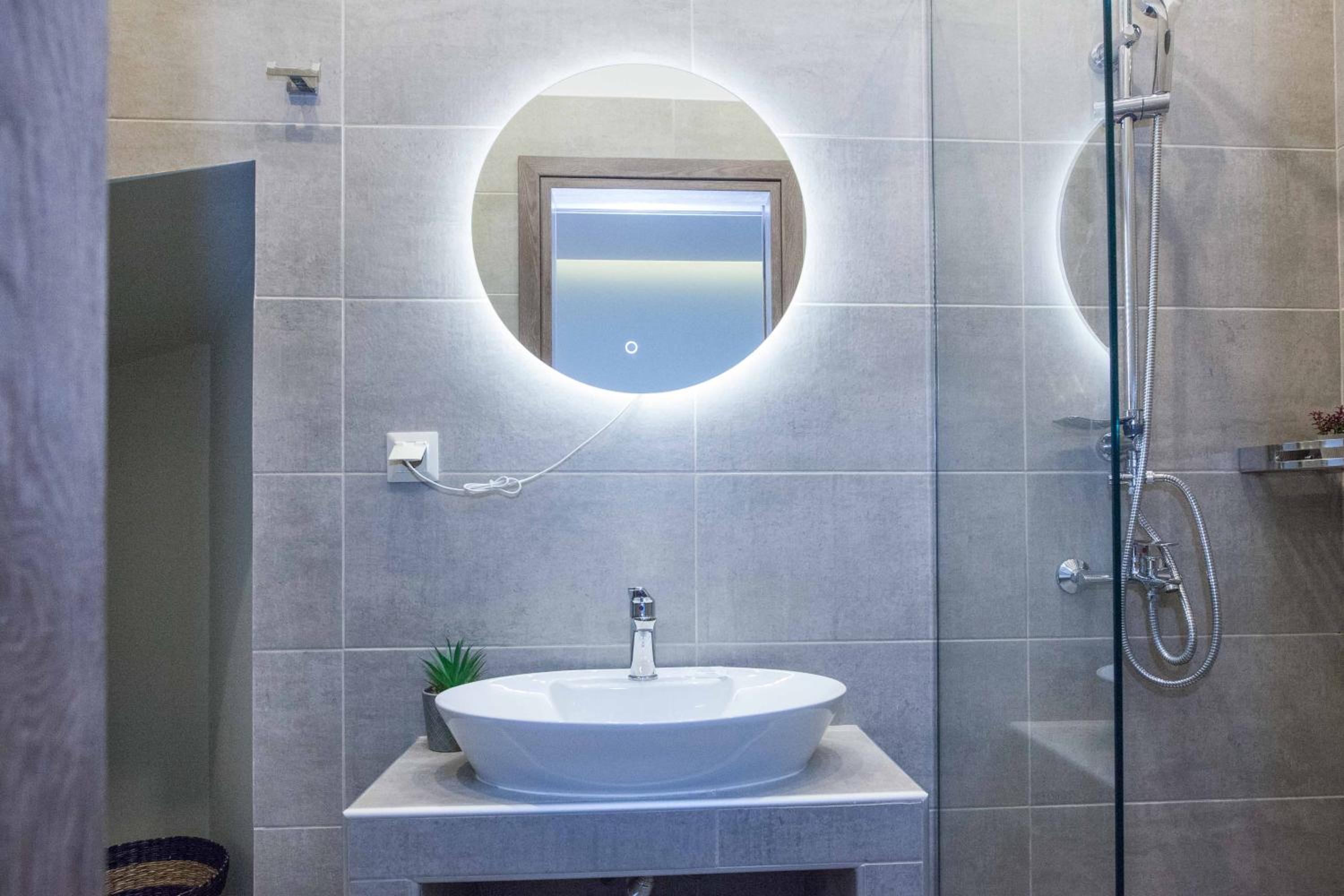 Elegant Rooms Athens